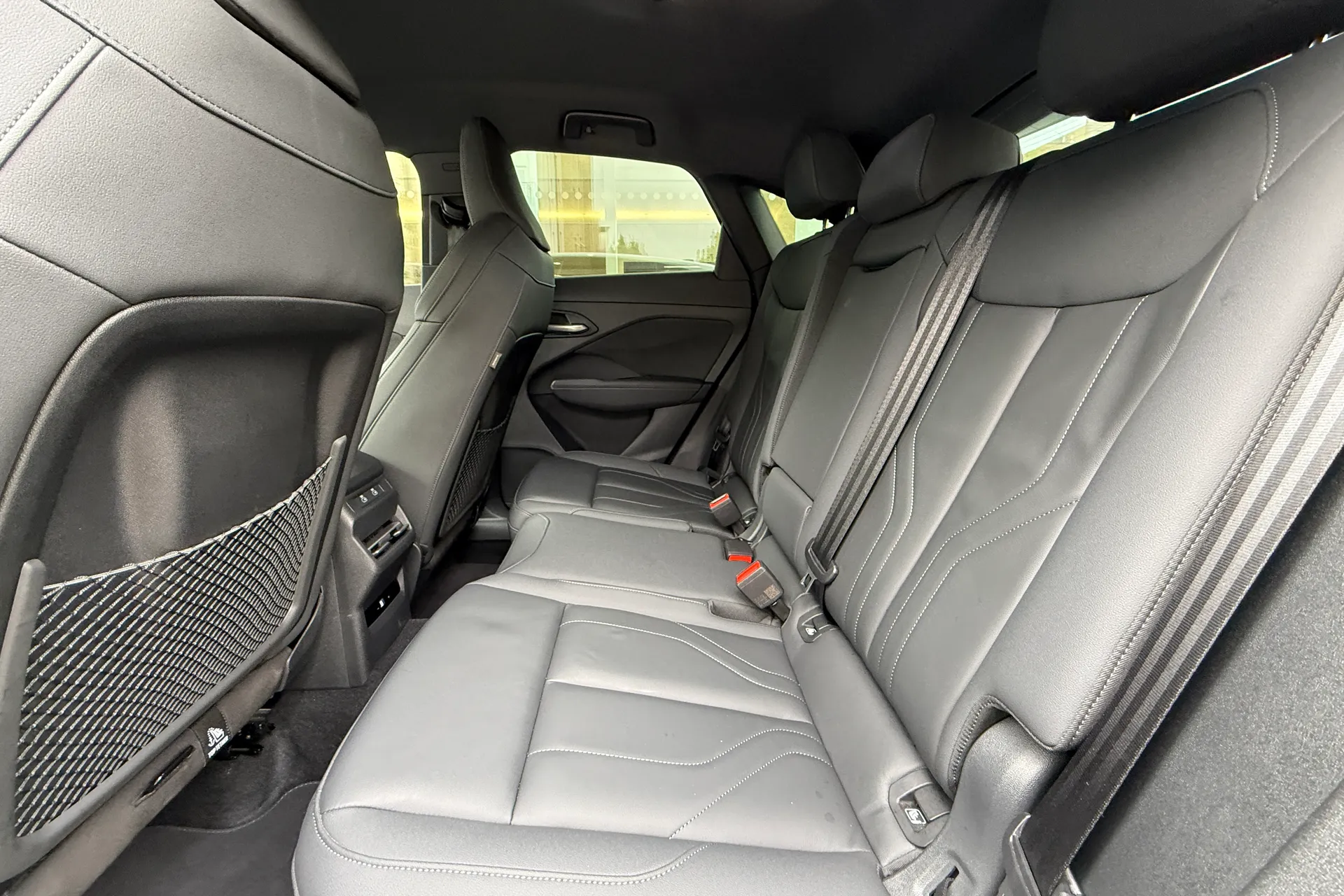 Audi Q3 thumbnail image number 43