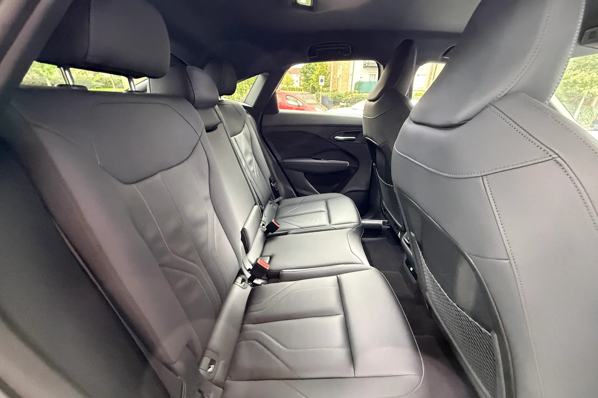 Audi Q3 thumbnail image number 30