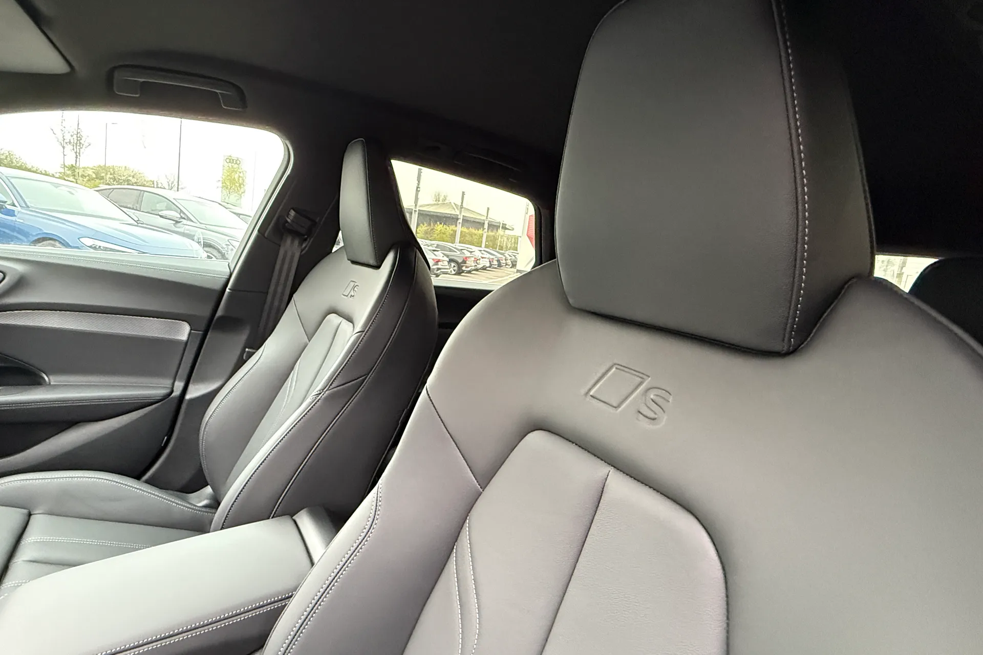 Audi A5 thumbnail image number 11