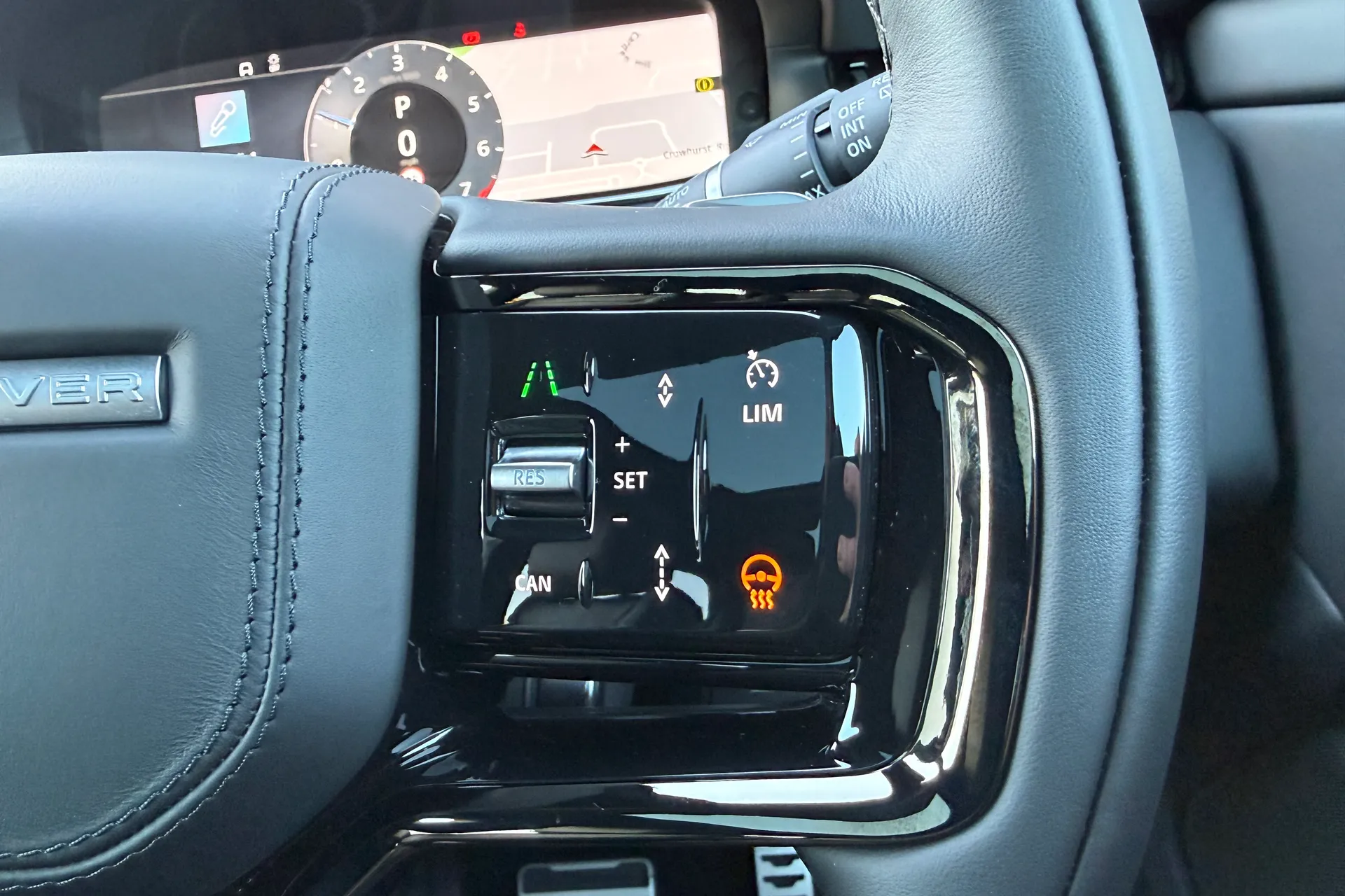 LAND ROVER RANGE ROVER EVOQUE thumbnail image number 42