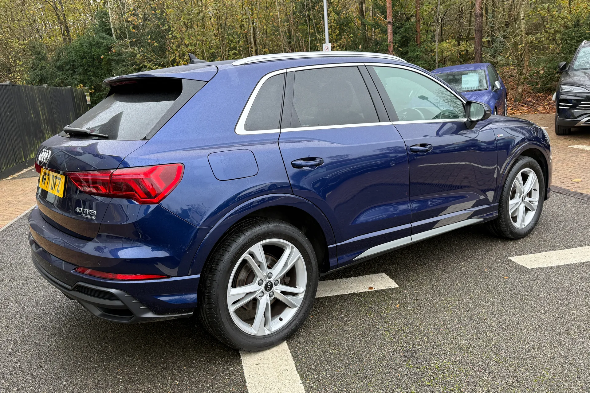 Audi Q3 thumbnail image number 7