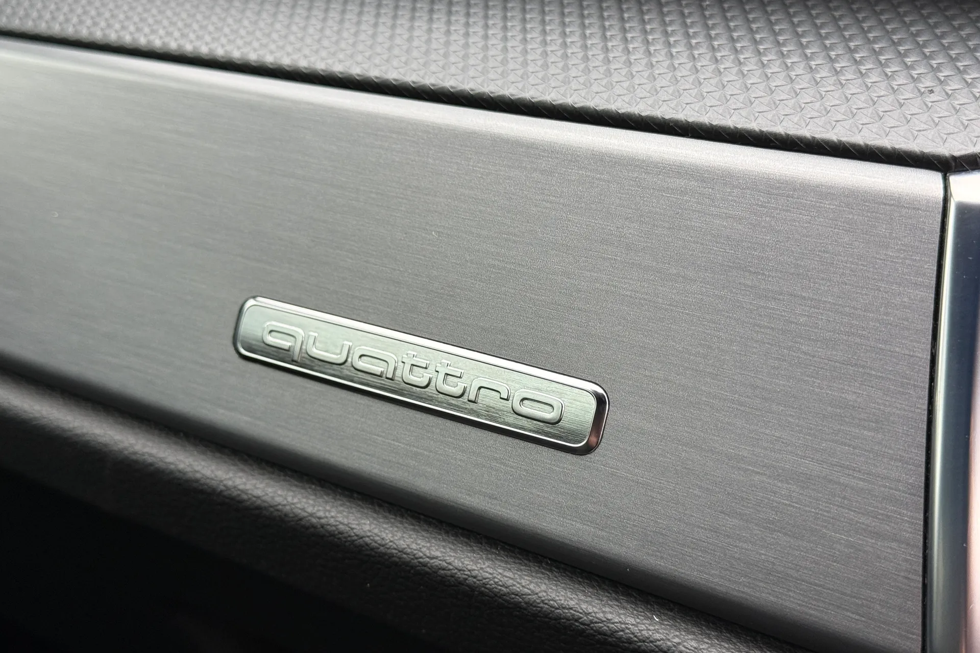 Audi Q3 thumbnail image number 49