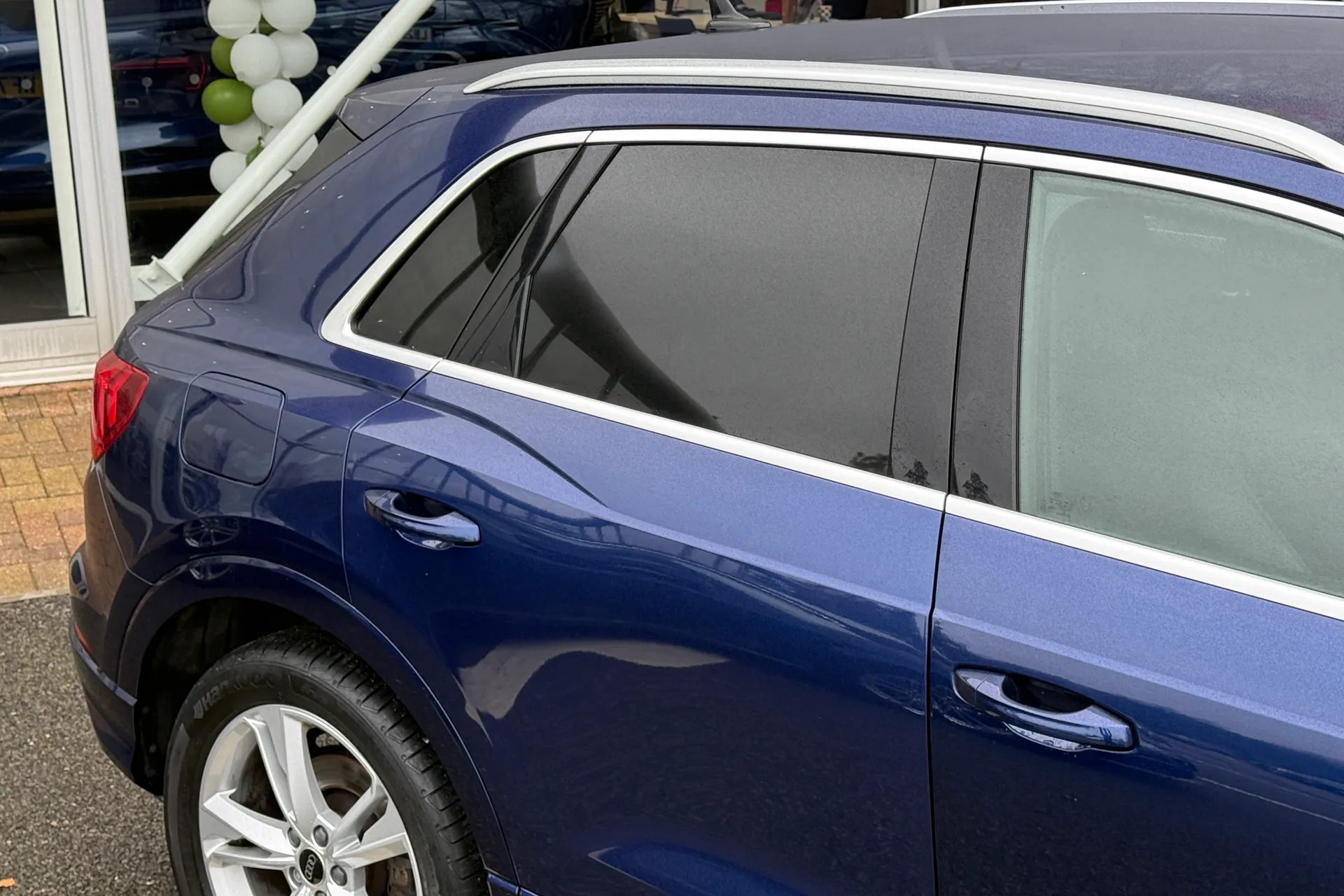 Audi Q3 thumbnail image number 35