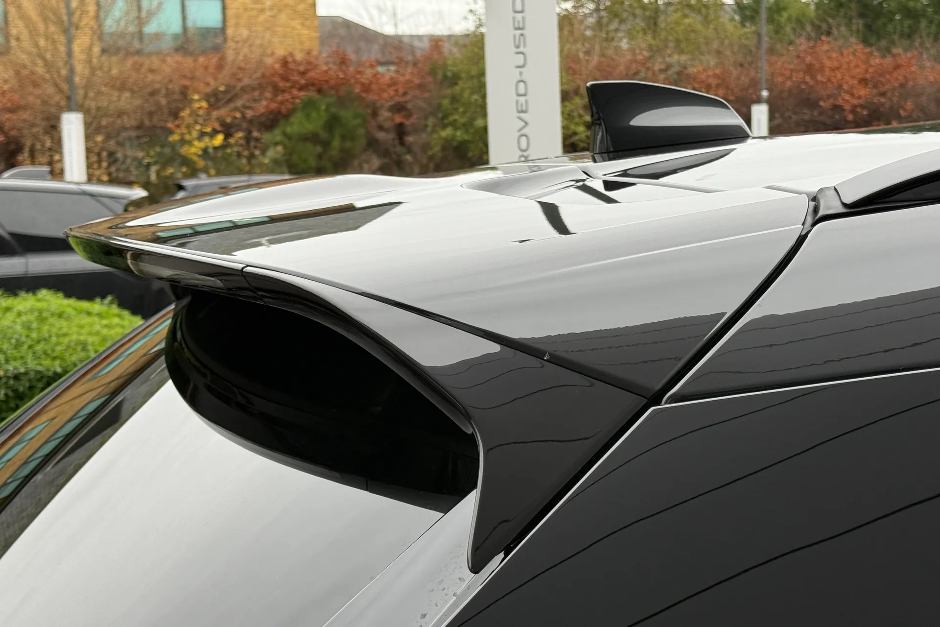 LAND ROVER RANGE ROVER VELAR thumbnail image number 11