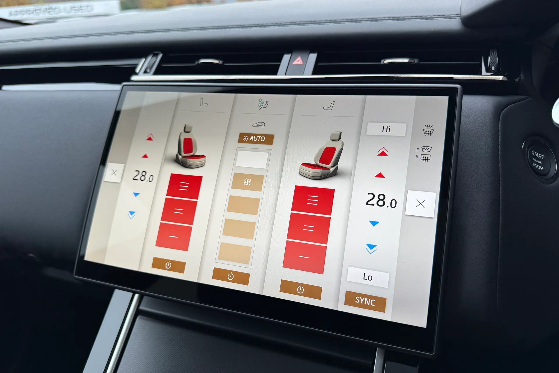 LAND ROVER RANGE ROVER VELAR thumbnail image number 49