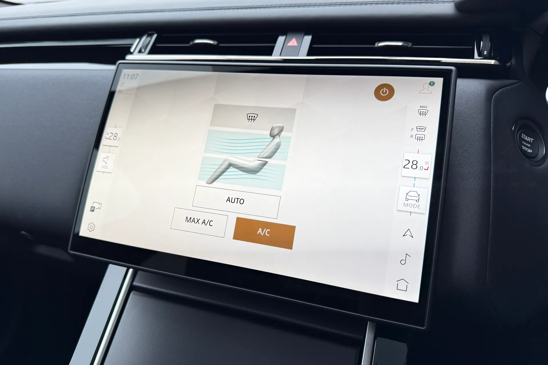 LAND ROVER RANGE ROVER VELAR thumbnail image number 50