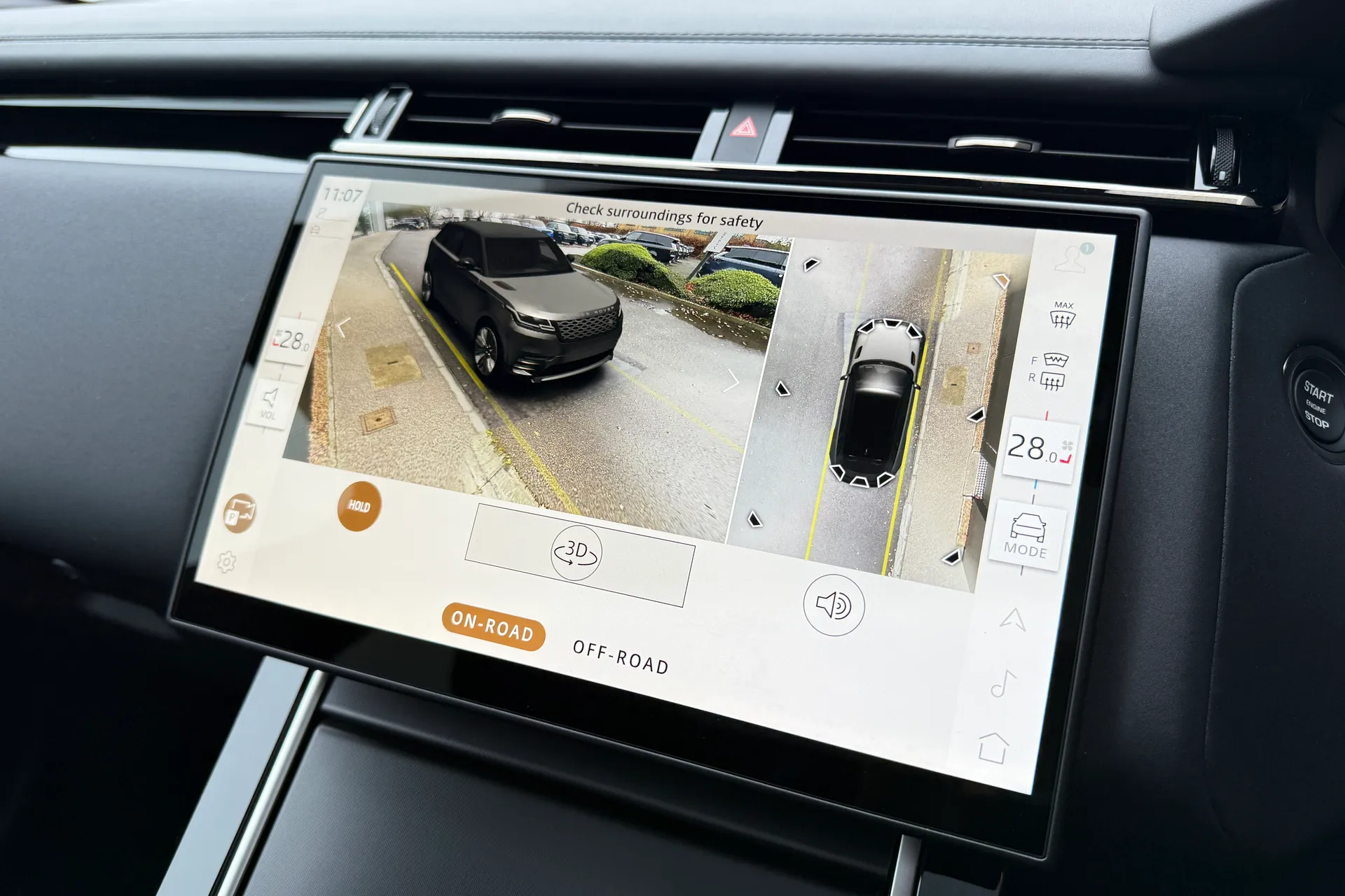 LAND ROVER RANGE ROVER VELAR thumbnail image number 7