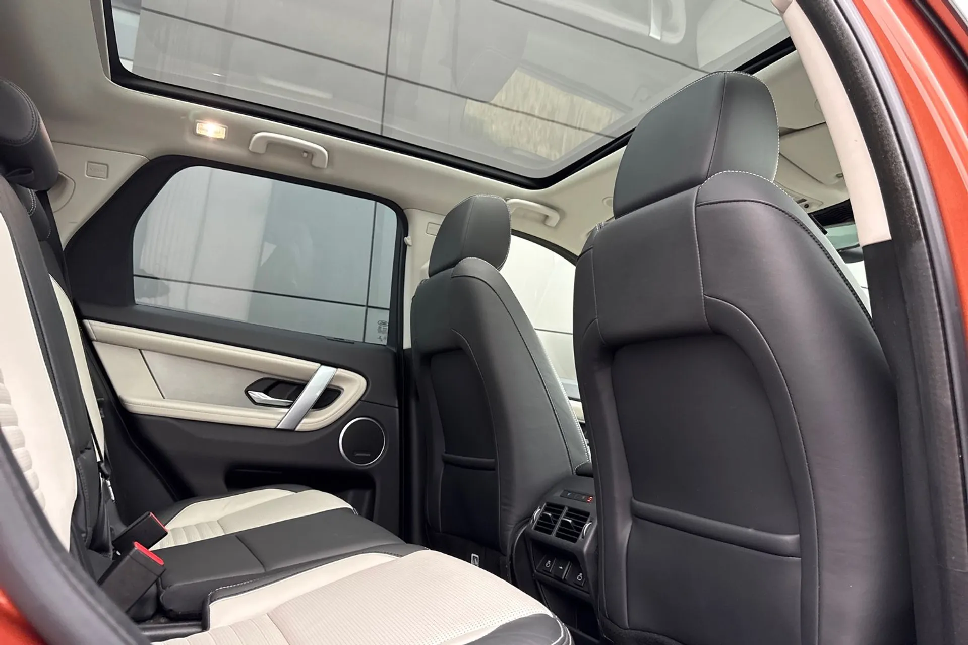 LAND ROVER DISCOVERY SPORT thumbnail image number 22