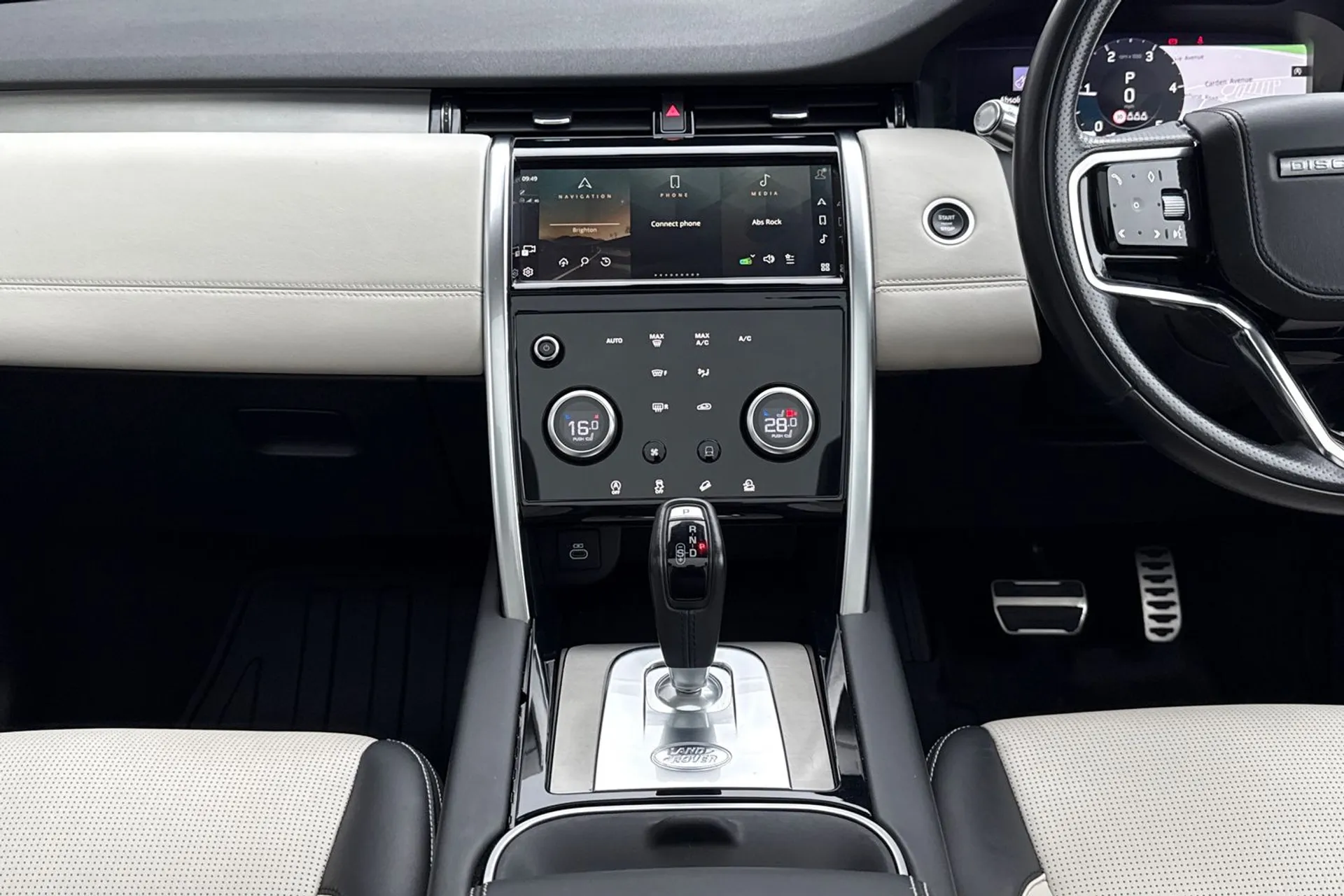 LAND ROVER DISCOVERY SPORT thumbnail image number 45