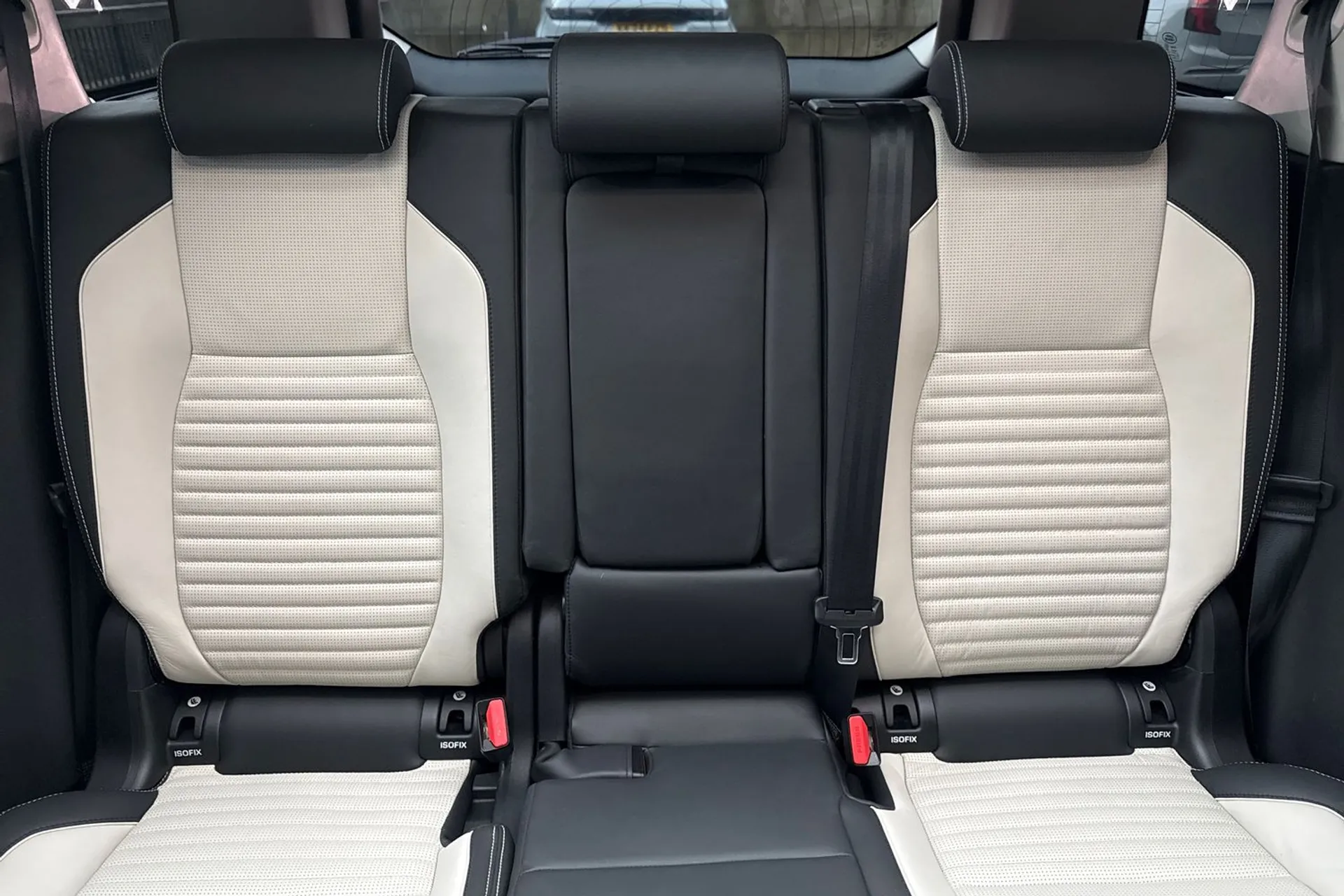 LAND ROVER DISCOVERY SPORT thumbnail image number 41