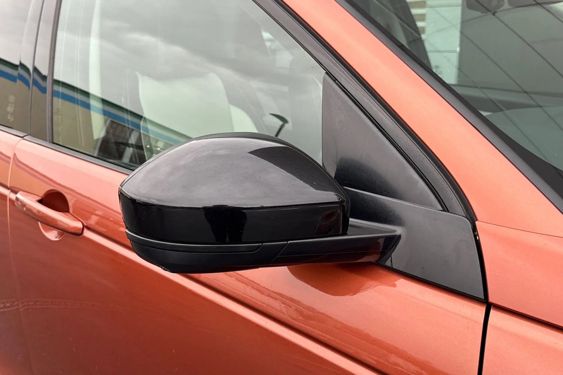 LAND ROVER DISCOVERY SPORT thumbnail image number 26