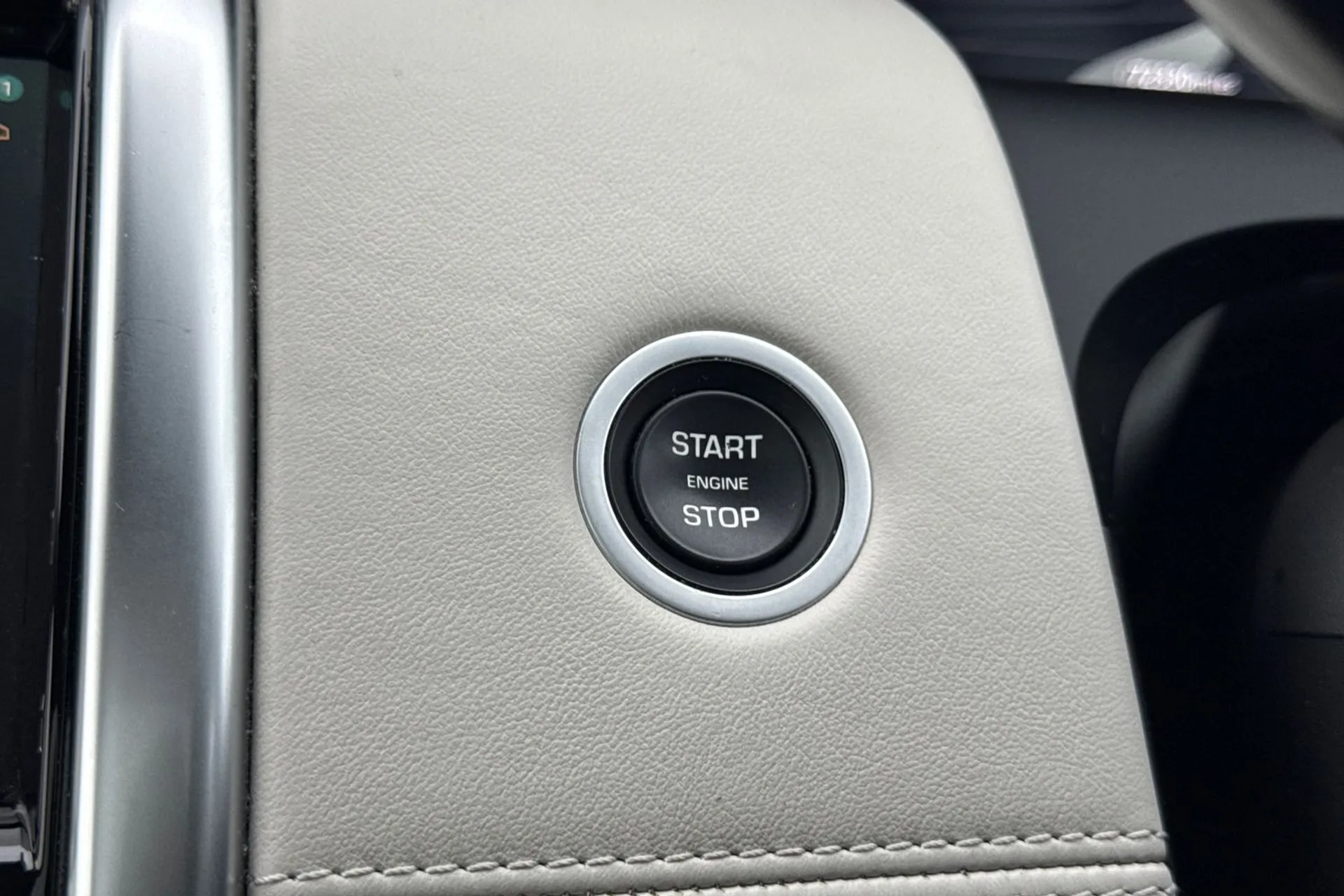 LAND ROVER DISCOVERY SPORT thumbnail image number 34