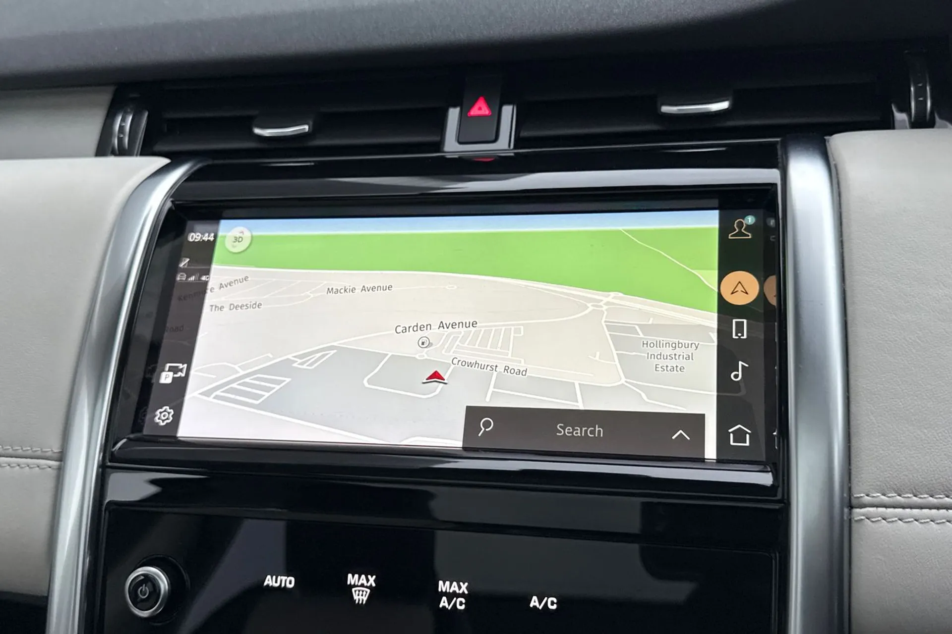 LAND ROVER DISCOVERY SPORT thumbnail image number 7