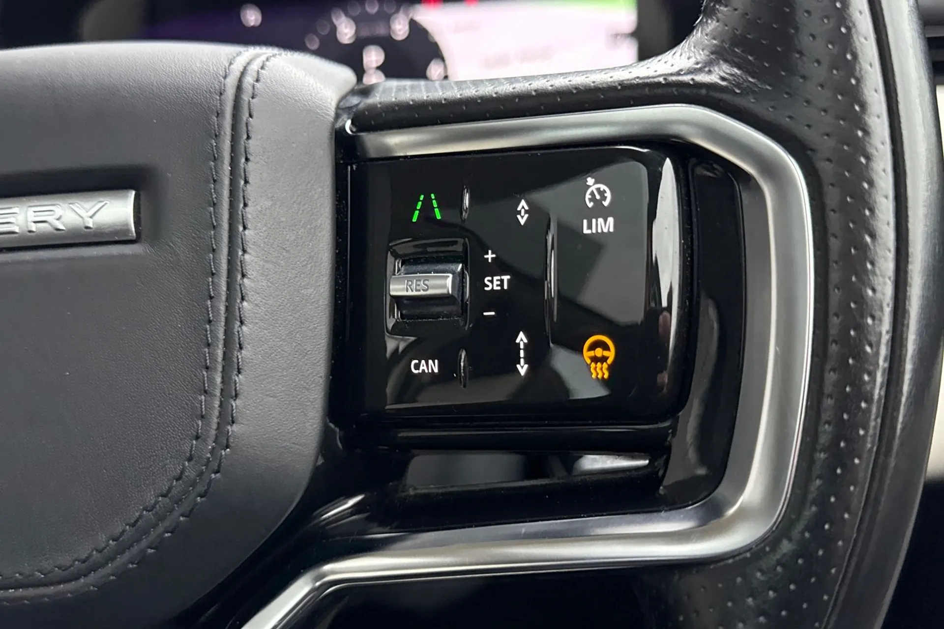 LAND ROVER DISCOVERY SPORT thumbnail image number 47