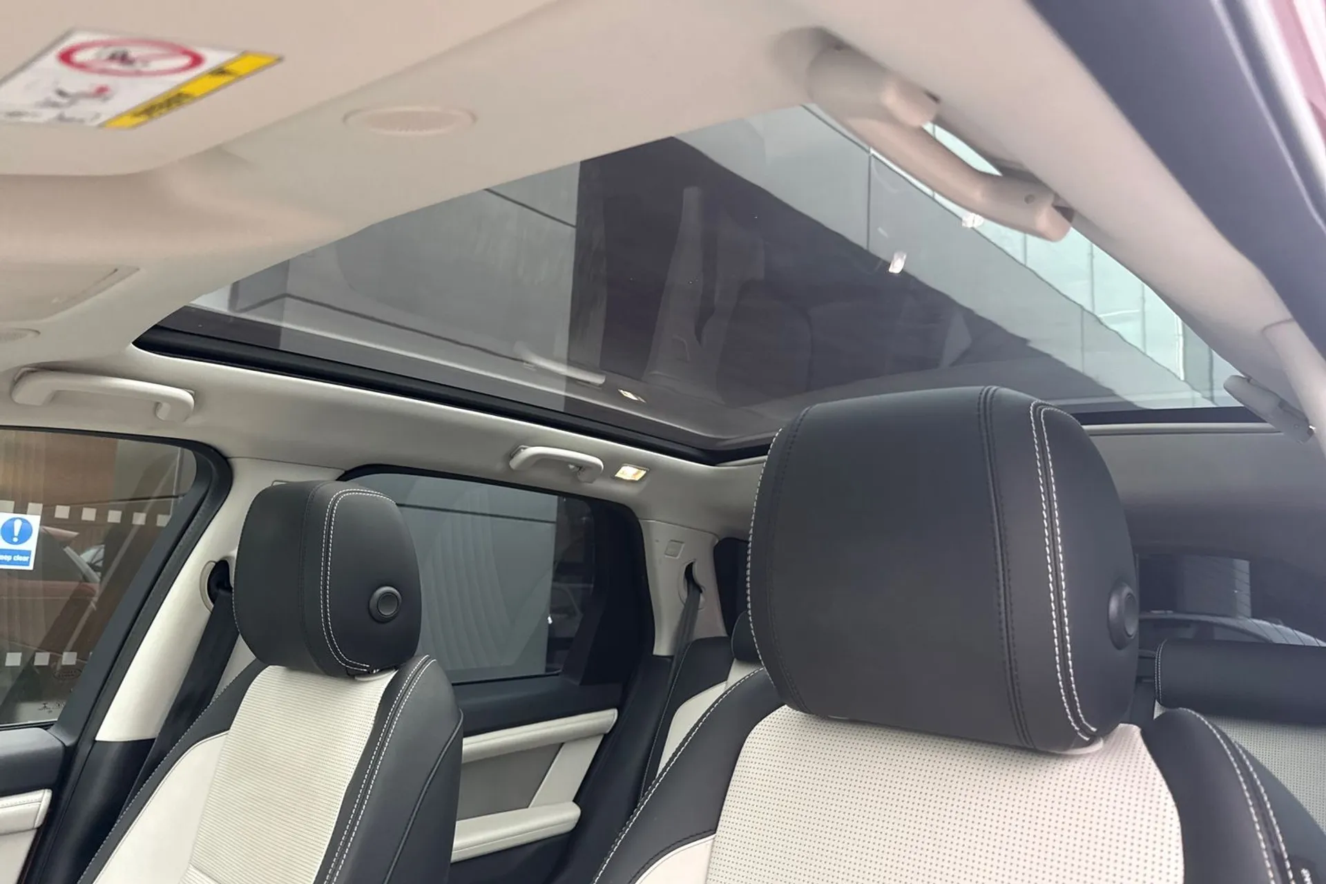 LAND ROVER DISCOVERY SPORT thumbnail image number 39