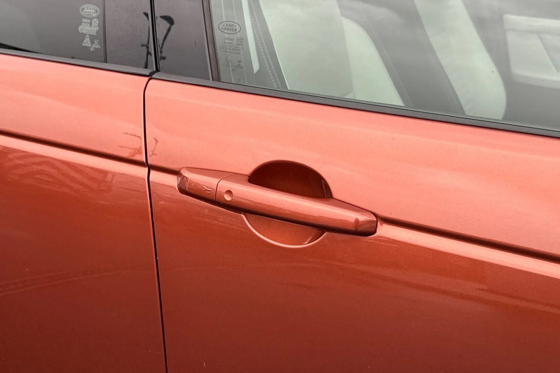 LAND ROVER DISCOVERY SPORT thumbnail image number 25