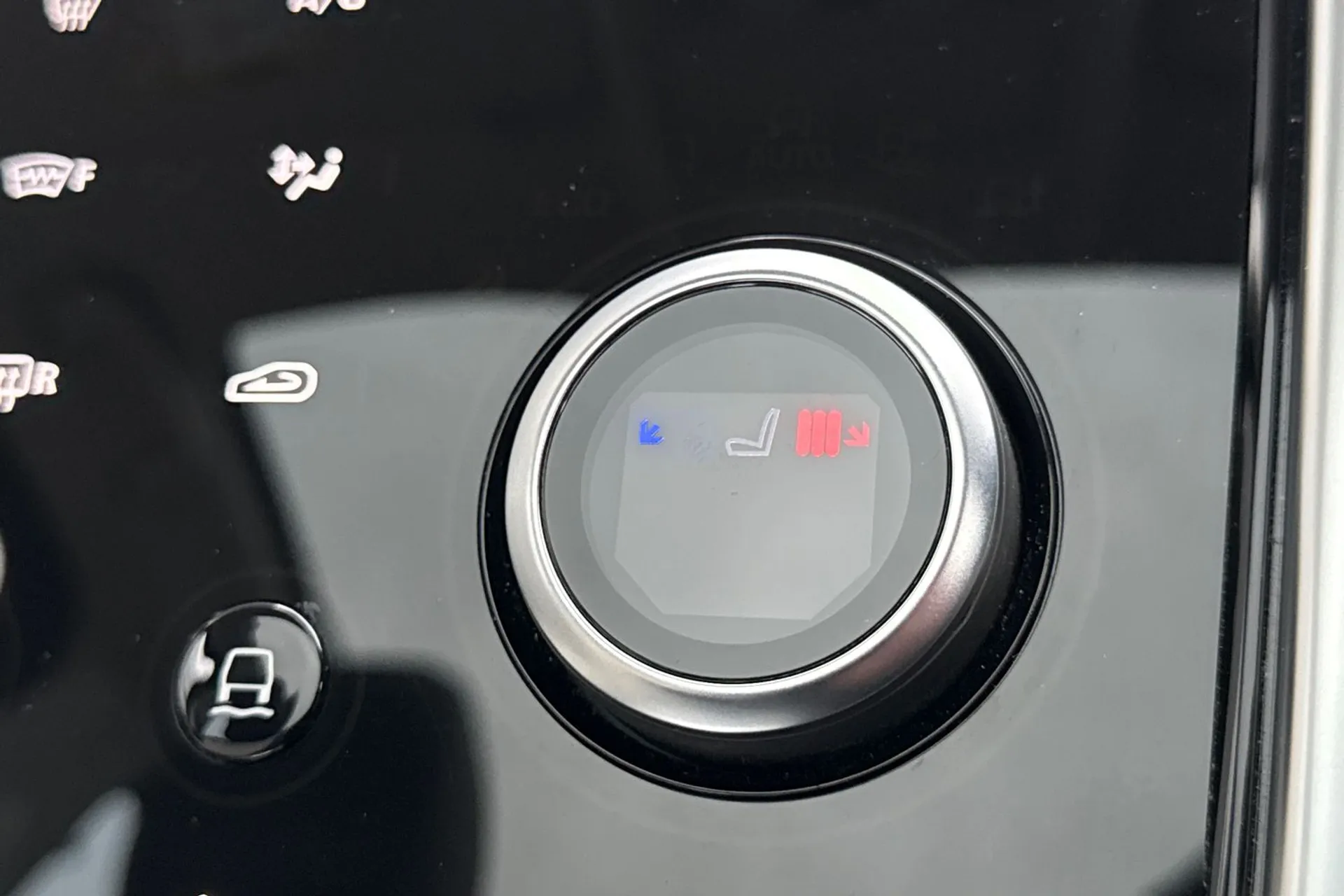 LAND ROVER DISCOVERY SPORT thumbnail image number 54