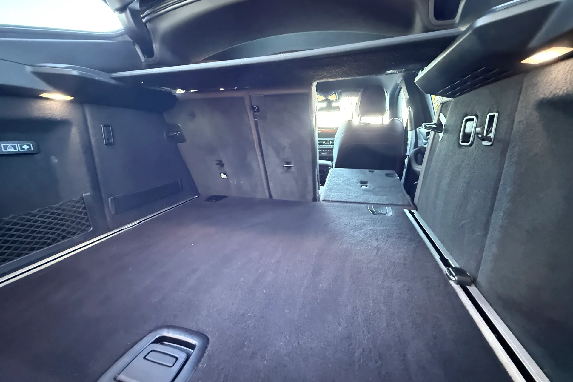 BMW X4 thumbnail image number 41