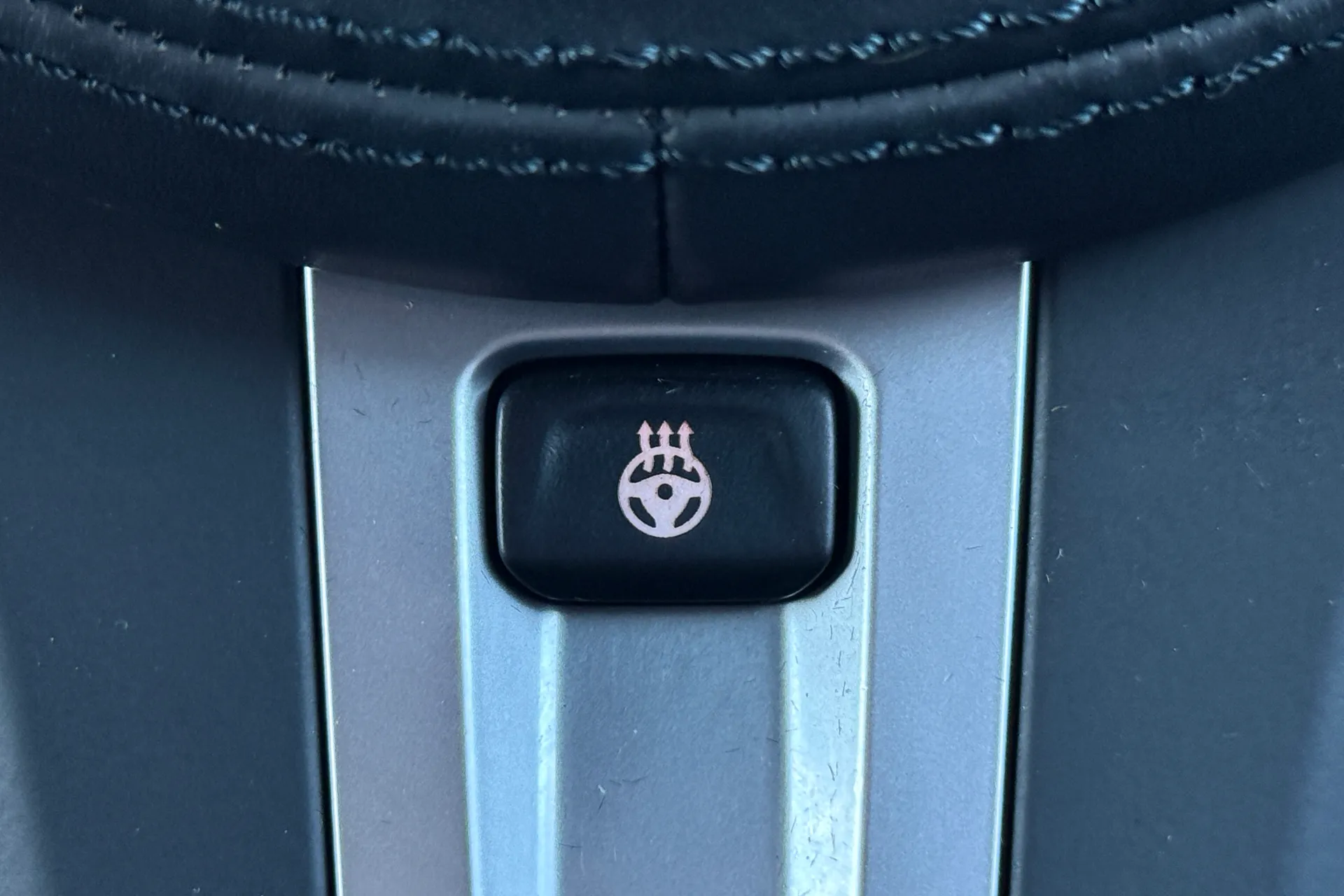 BMW X4 thumbnail image number 20