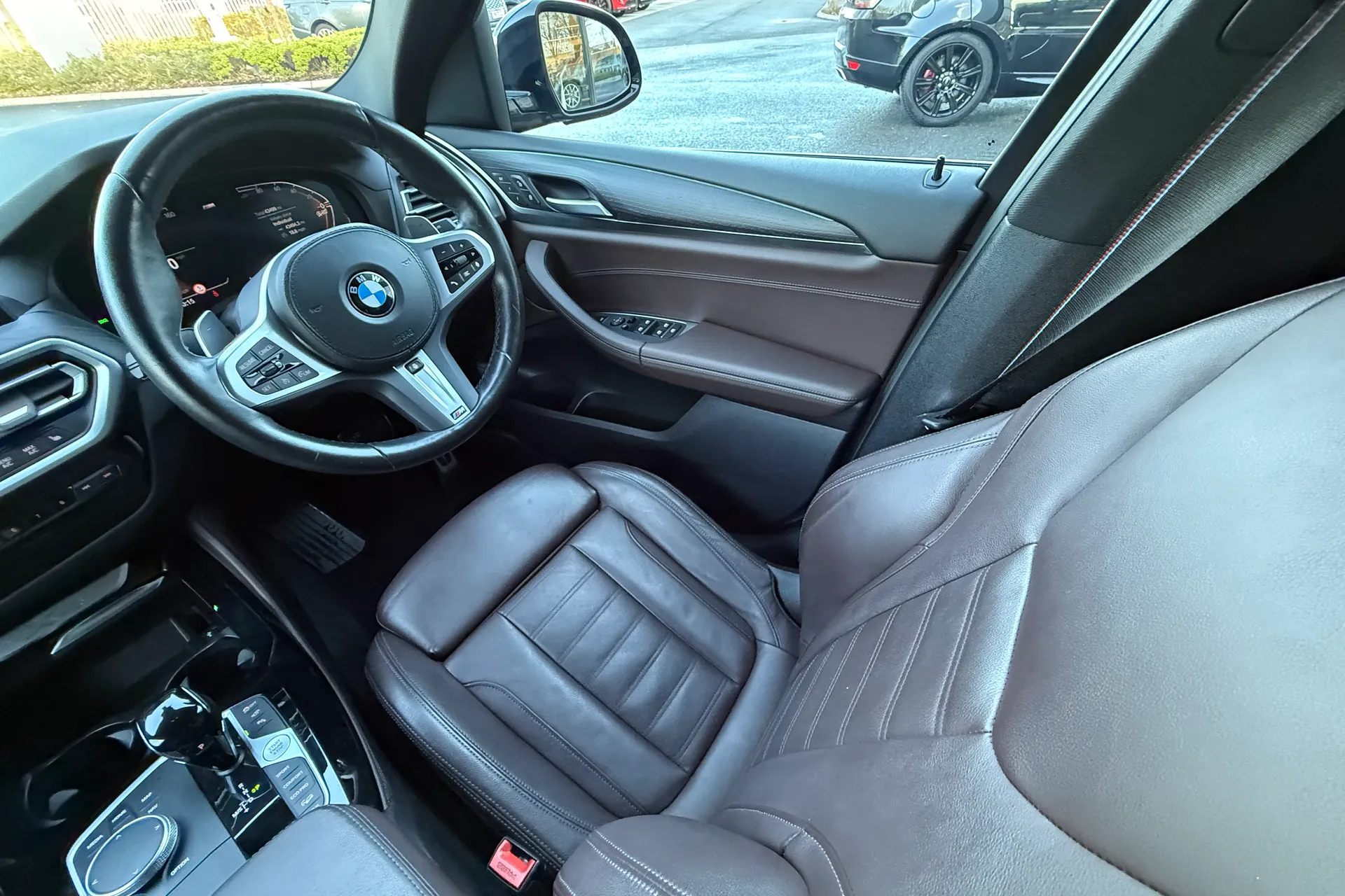 BMW X4 thumbnail image number 13