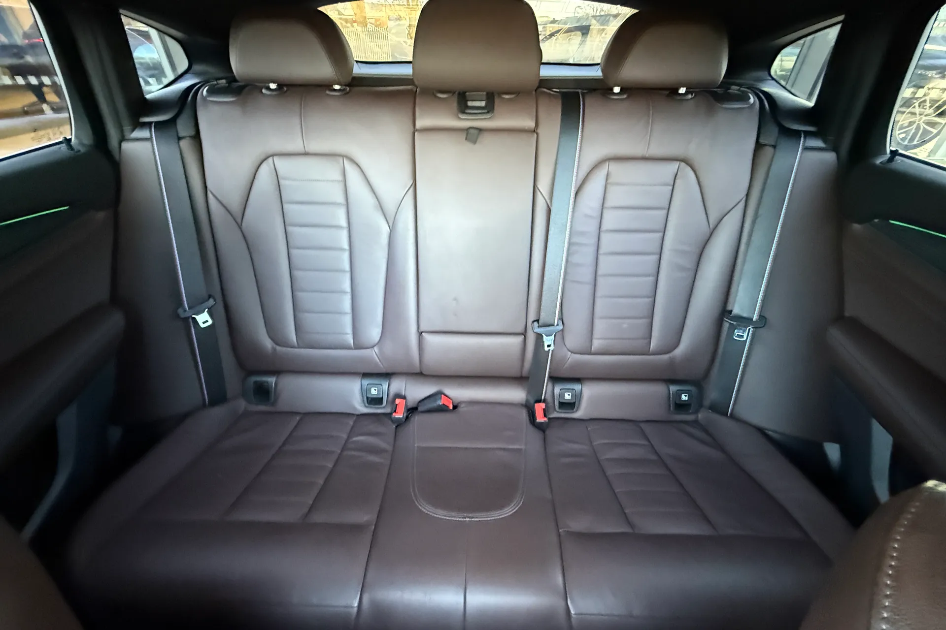 BMW X4 thumbnail image number 11