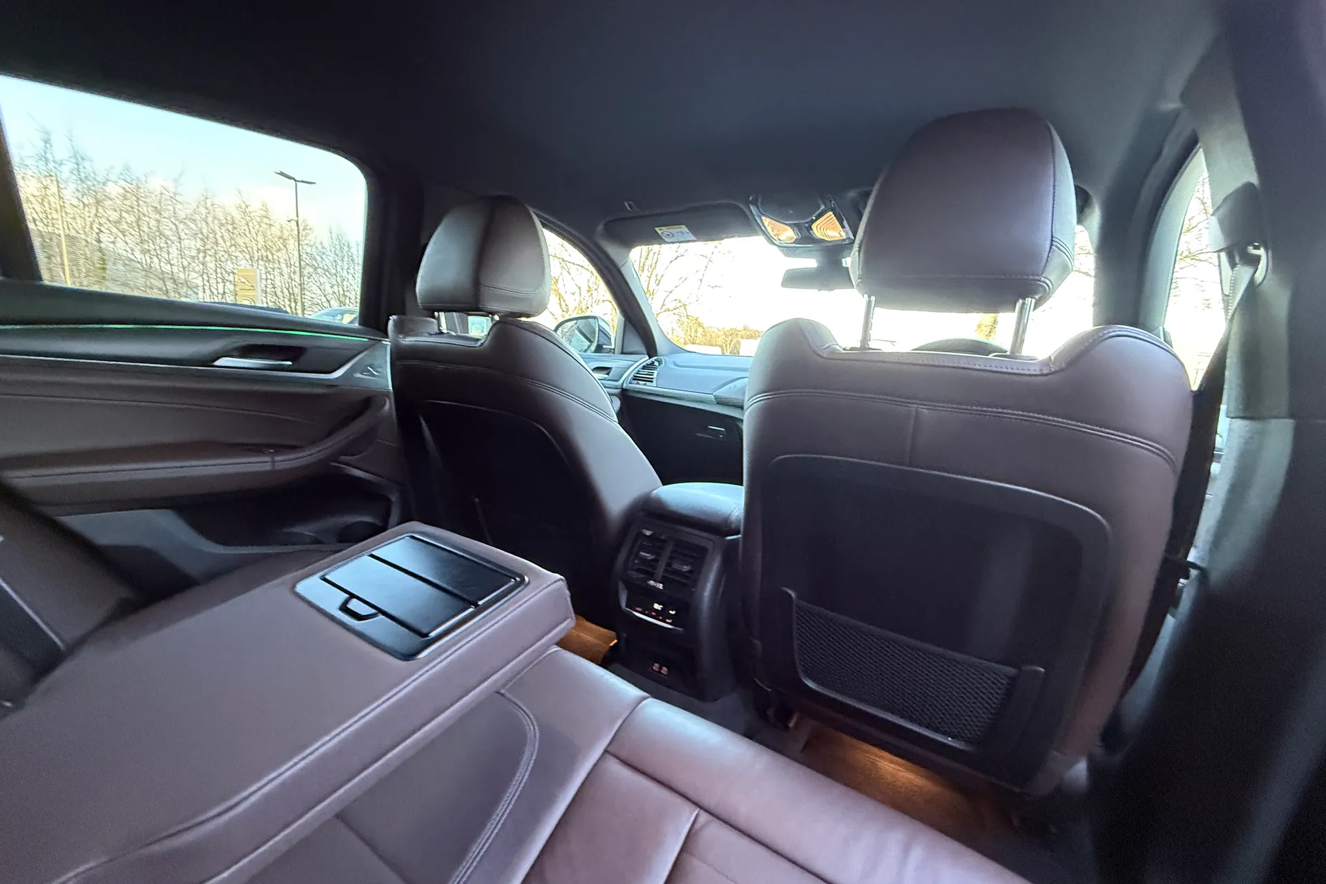 BMW X4 thumbnail image number 40