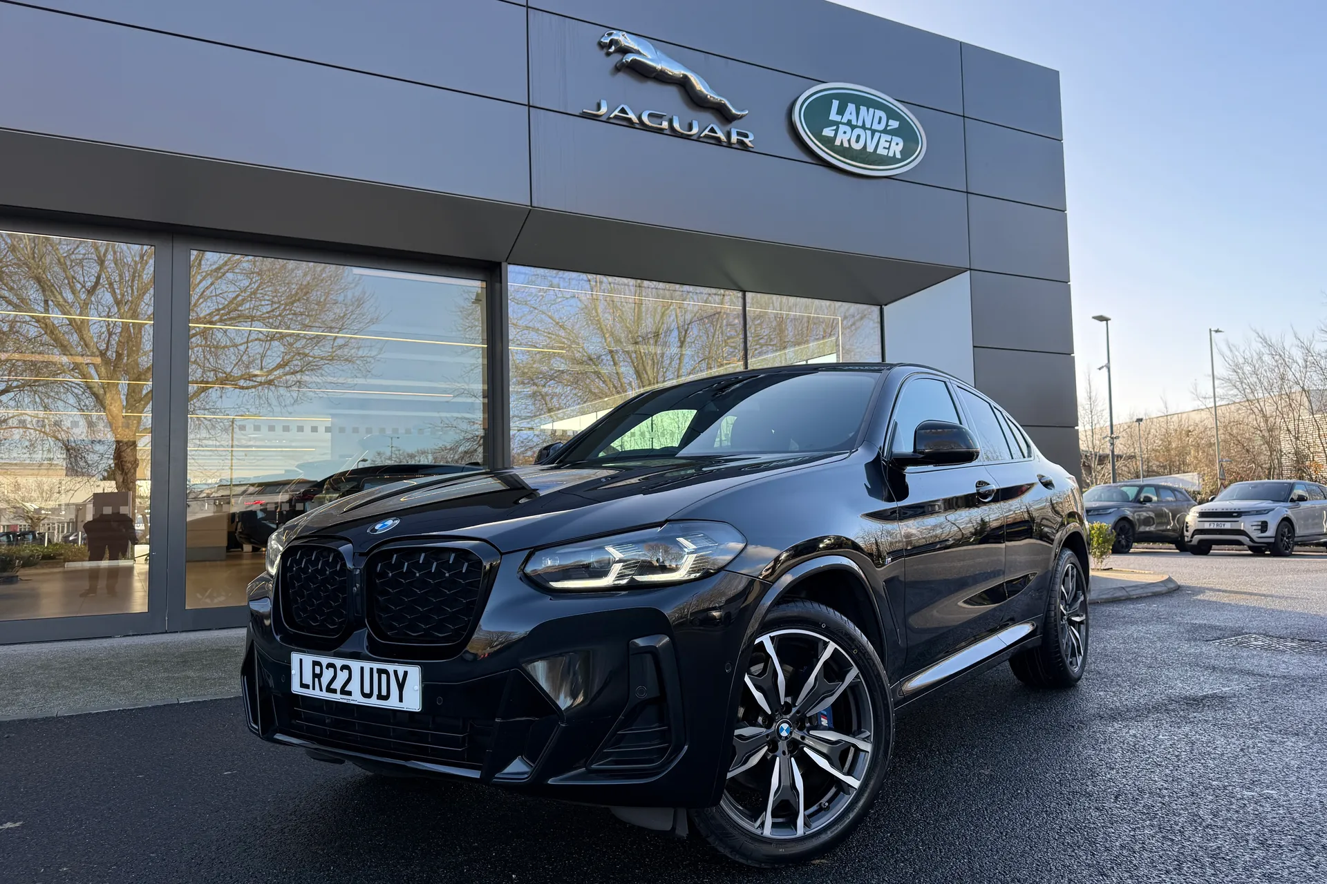 BMW X4 thumbnail image number 27