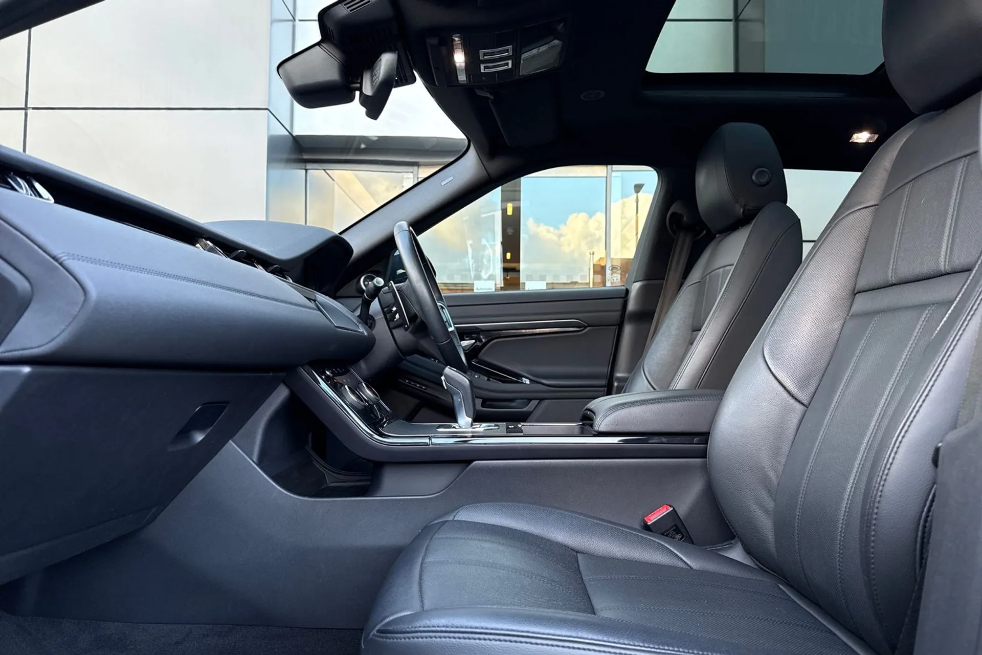 LAND ROVER RANGE ROVER EVOQUE thumbnail image number 49