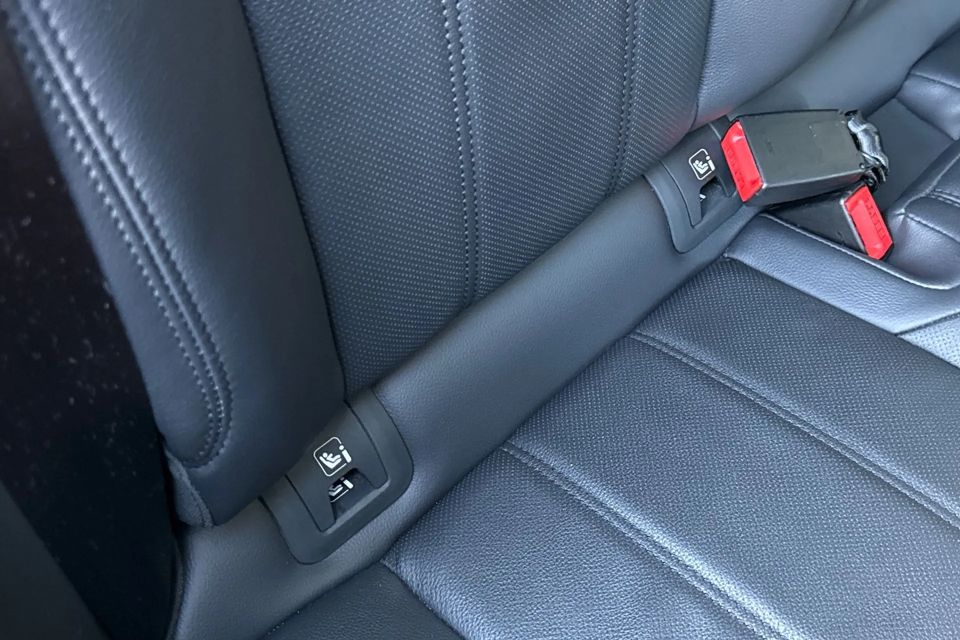 LAND ROVER RANGE ROVER EVOQUE thumbnail image number 38