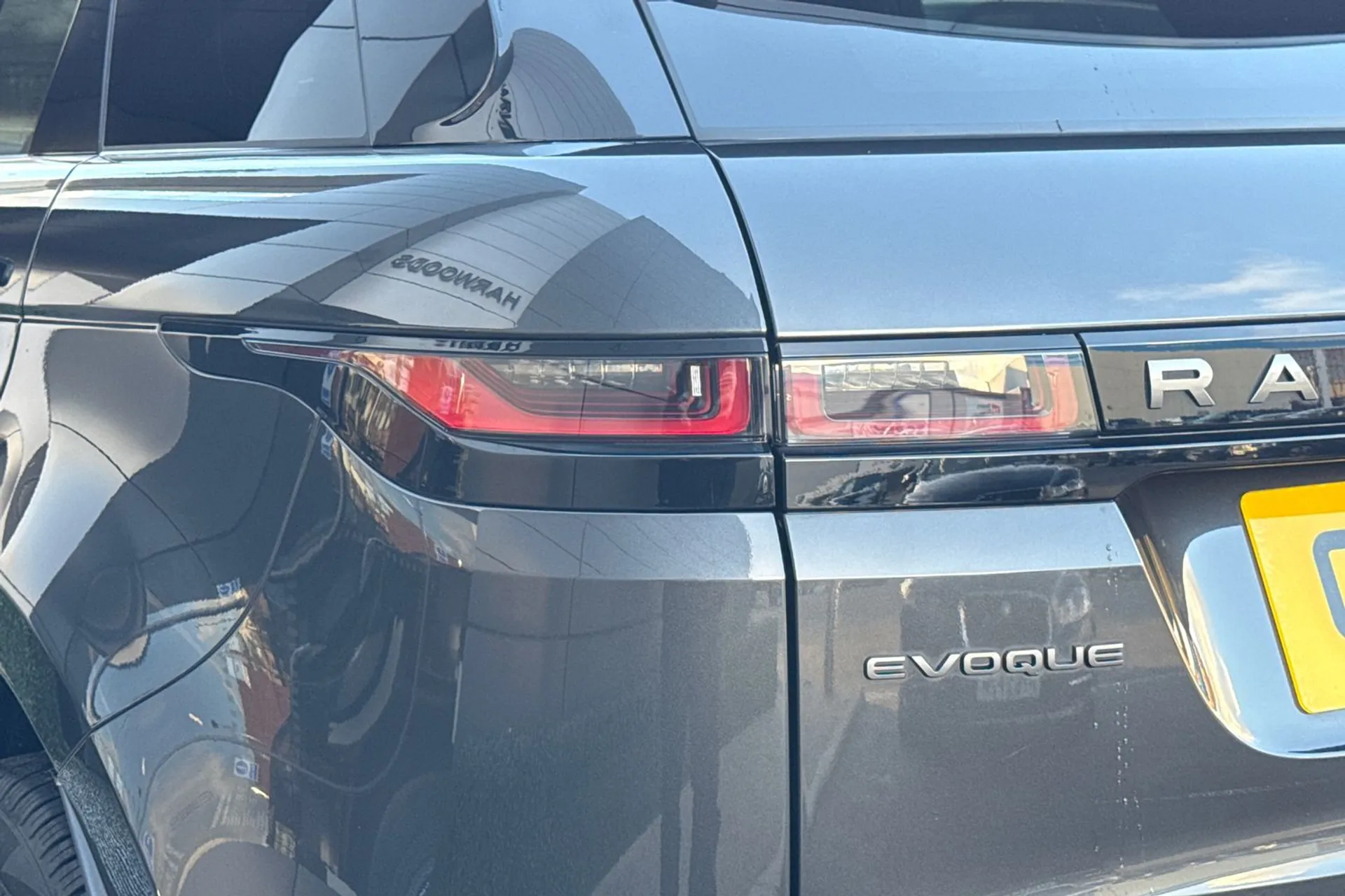 LAND ROVER RANGE ROVER EVOQUE thumbnail image number 42