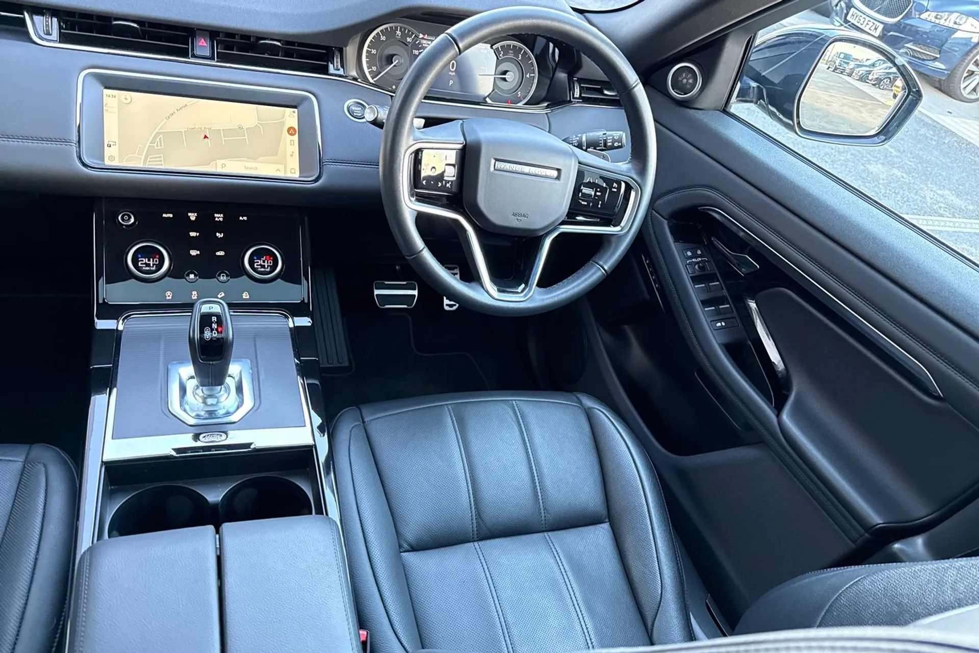 LAND ROVER RANGE ROVER EVOQUE thumbnail image number 47