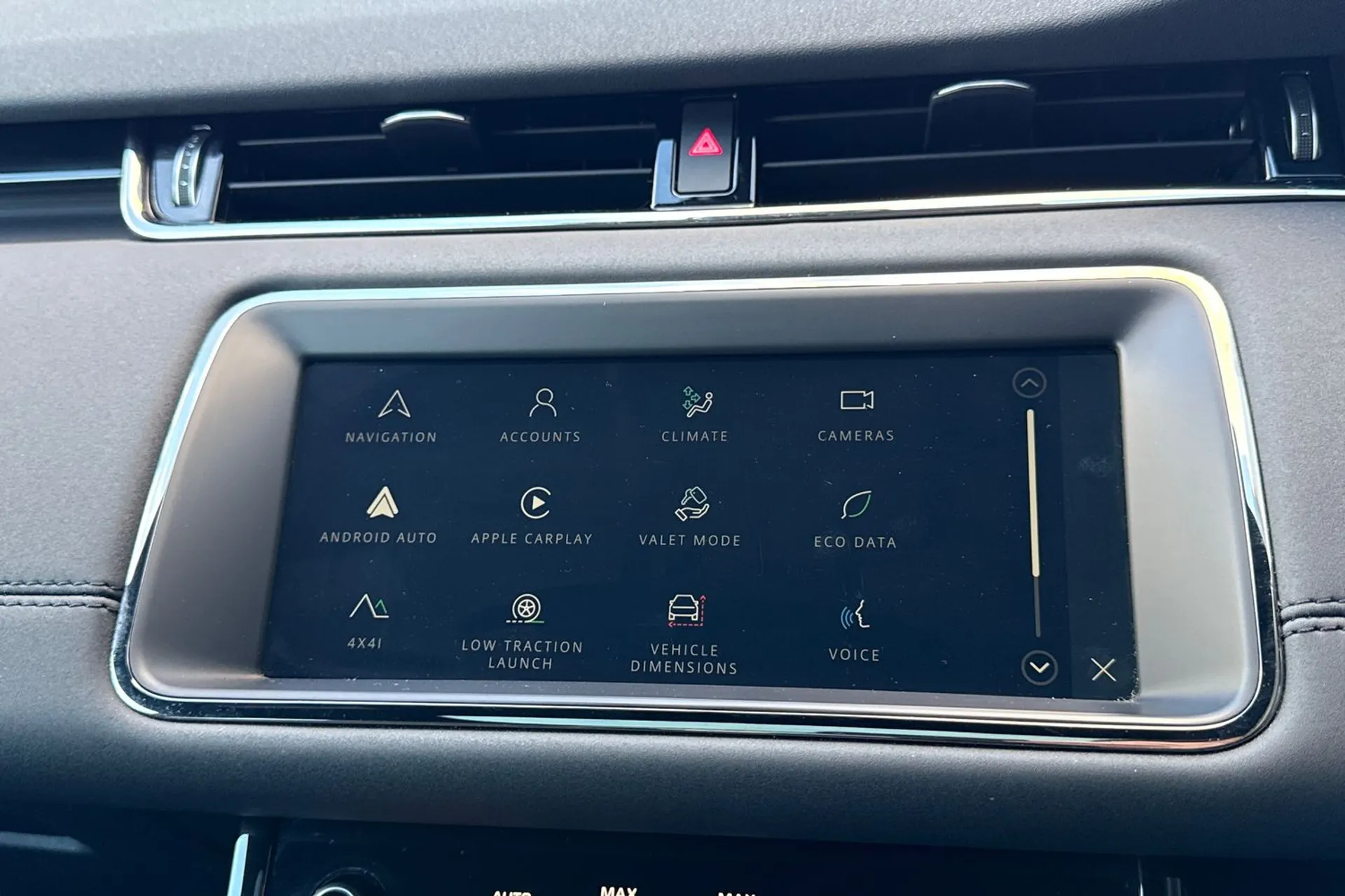 LAND ROVER RANGE ROVER EVOQUE thumbnail image number 59