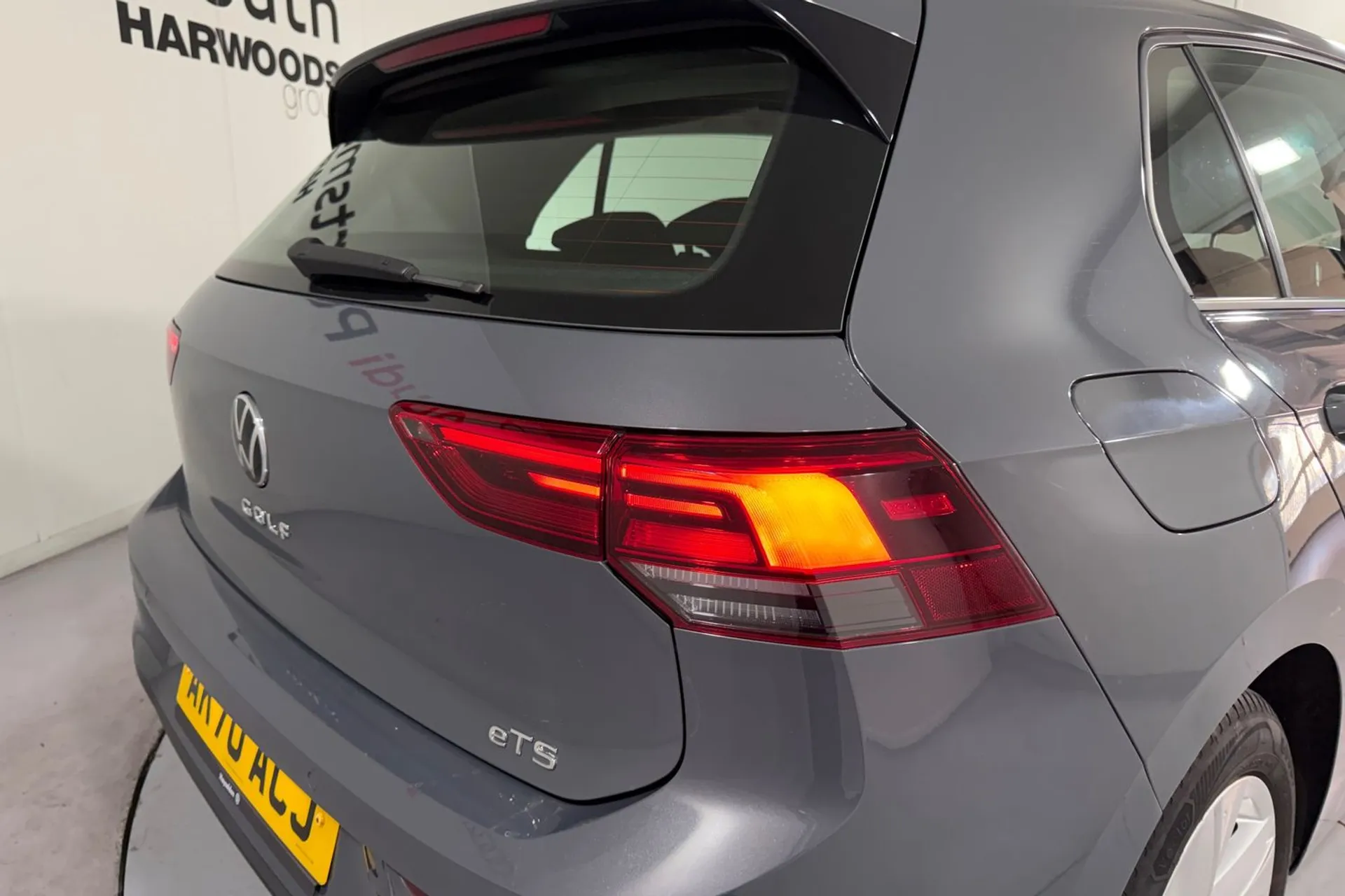 VOLKSWAGEN GOLF thumbnail image number 17