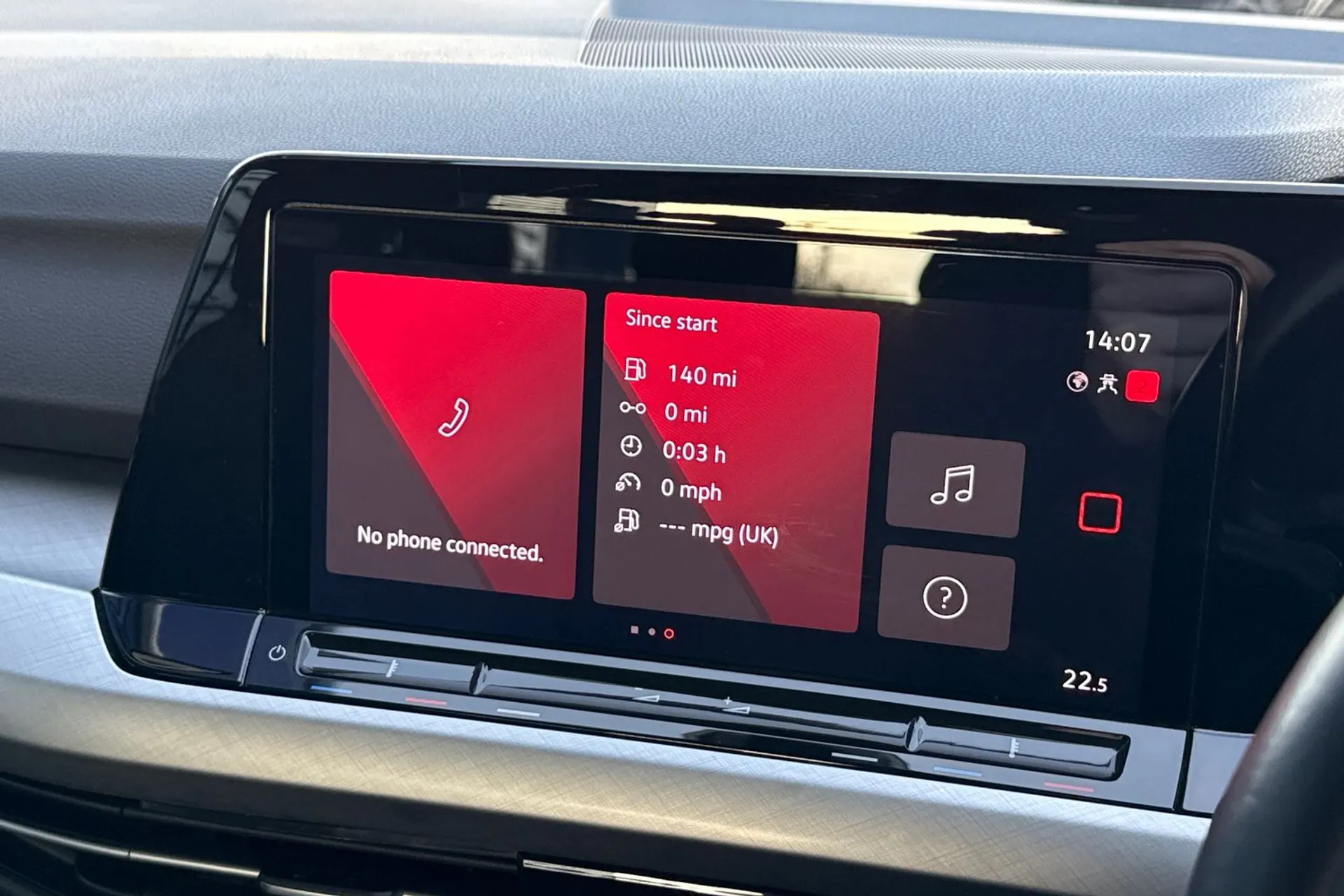 VOLKSWAGEN GOLF thumbnail image number 25