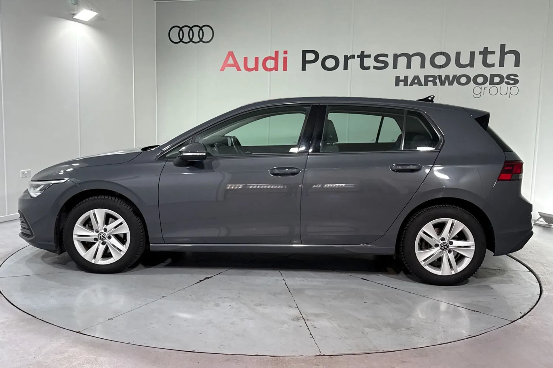 VOLKSWAGEN GOLF thumbnail image number 12