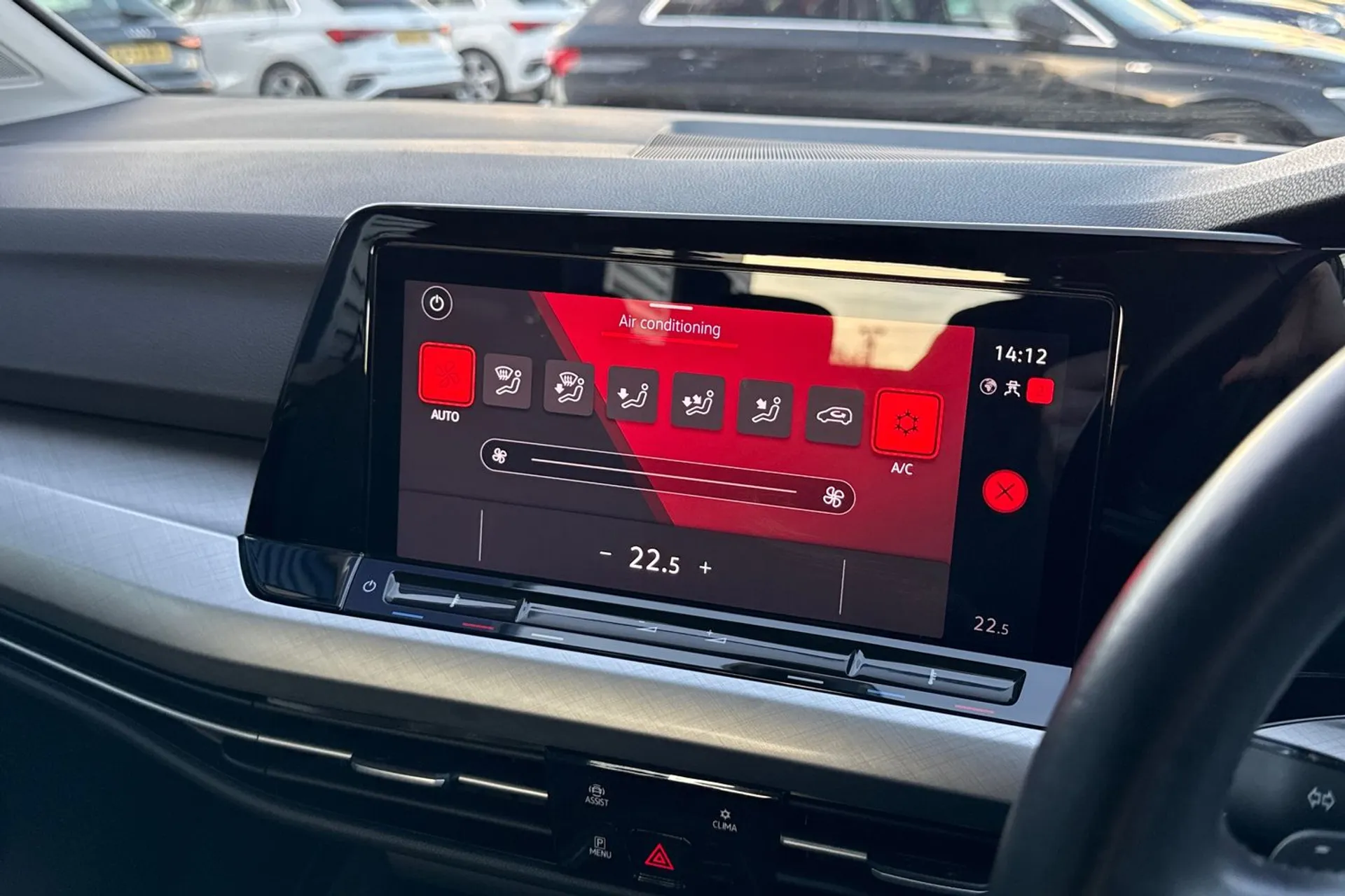 VOLKSWAGEN GOLF thumbnail image number 26