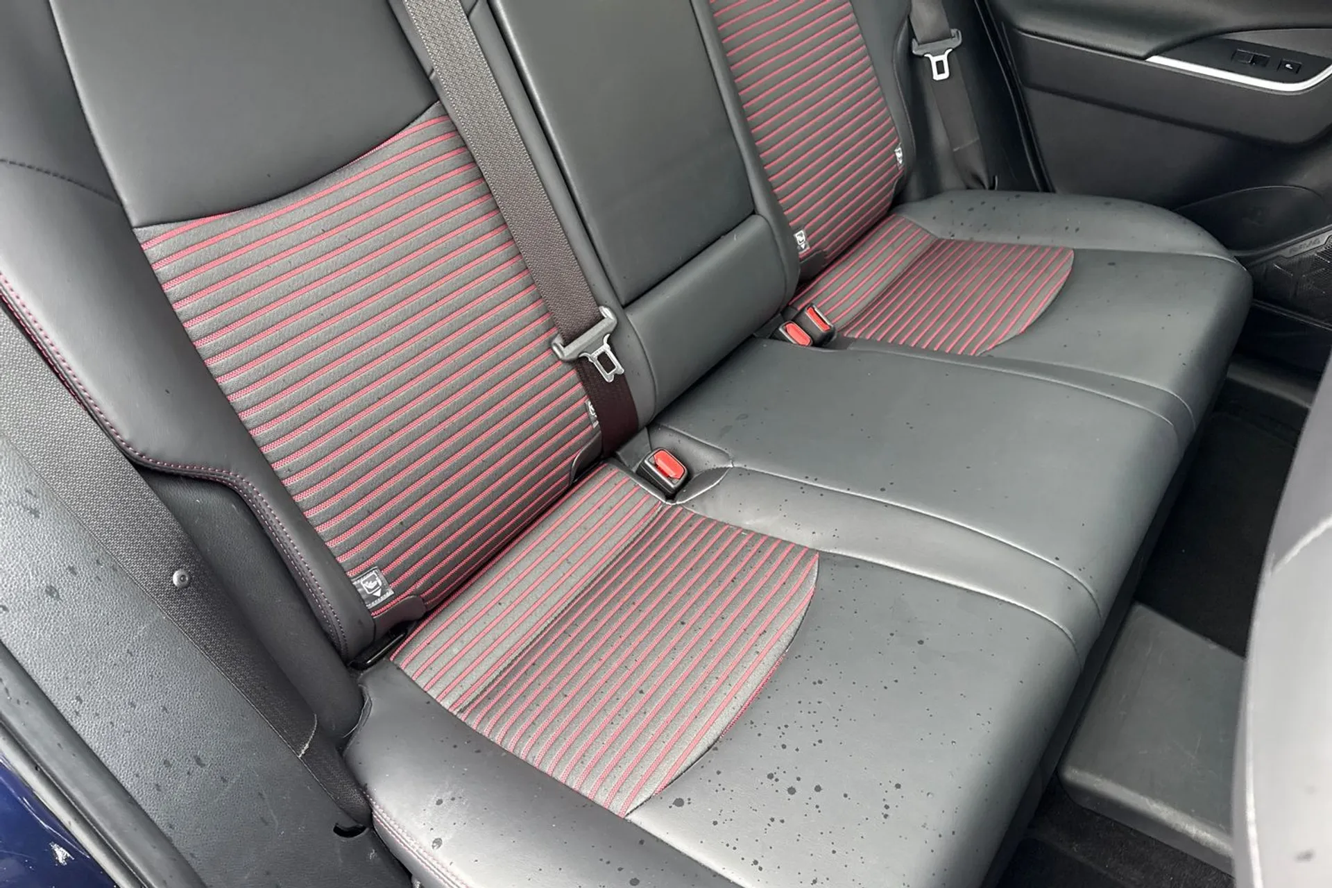 TOYOTA RAV4 thumbnail image number 25