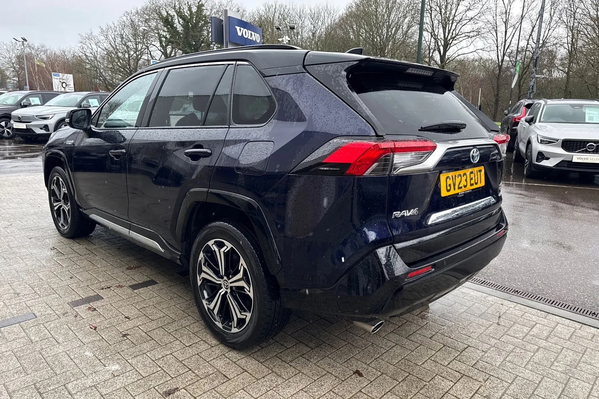 TOYOTA RAV4 thumbnail image number 10