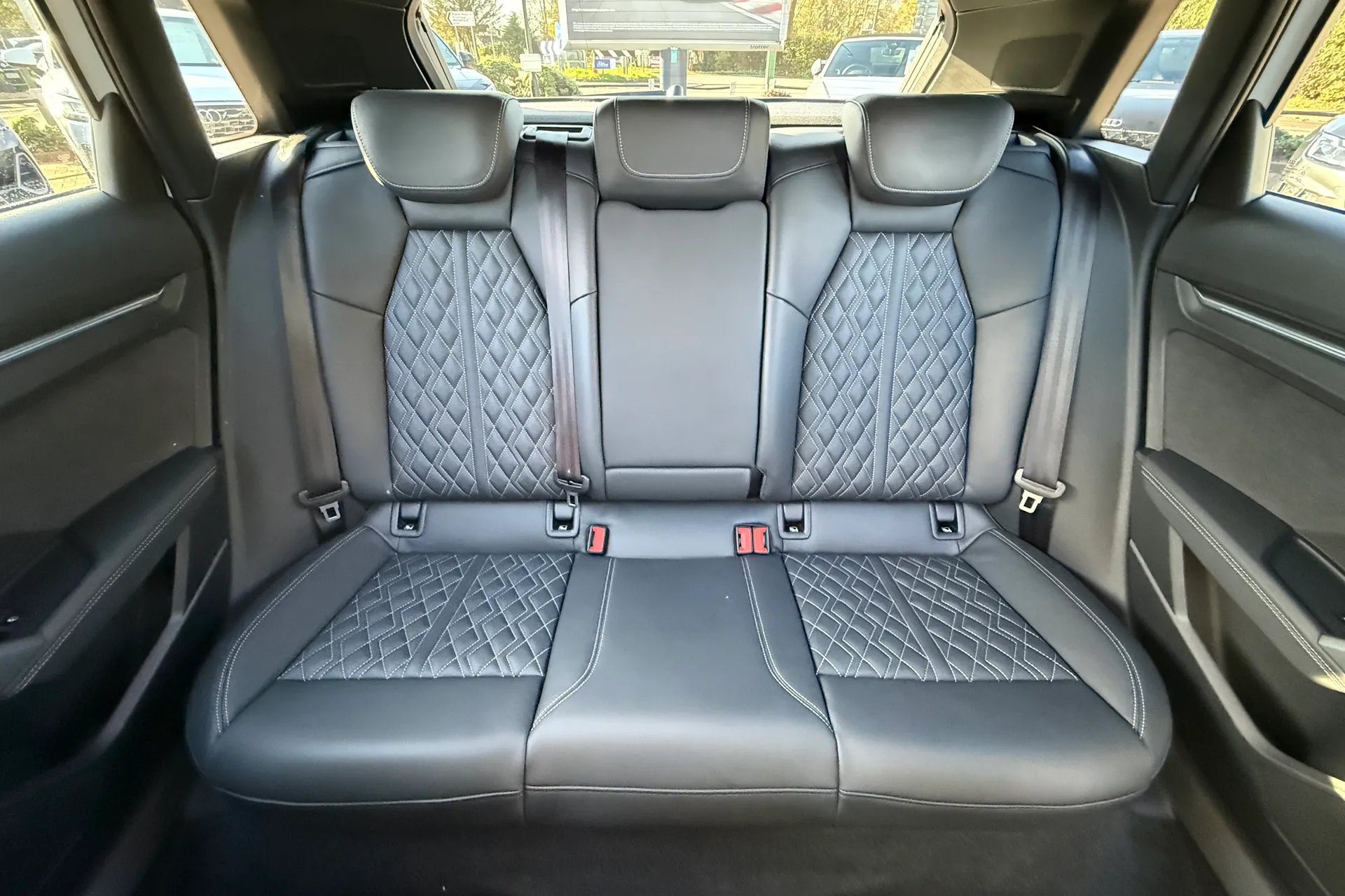 Audi A3 thumbnail image number 48