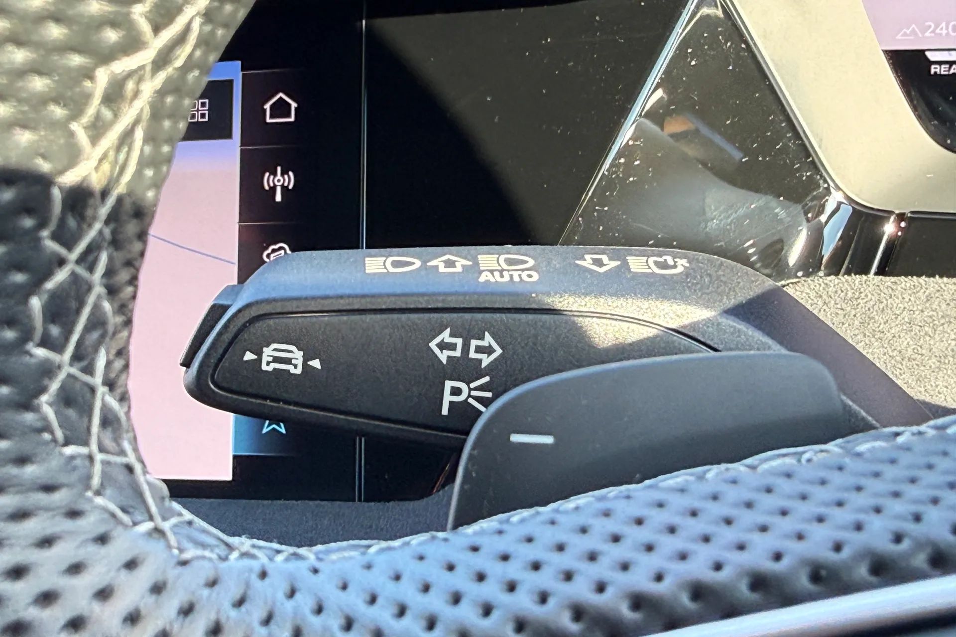 Audi A3 thumbnail image number 24