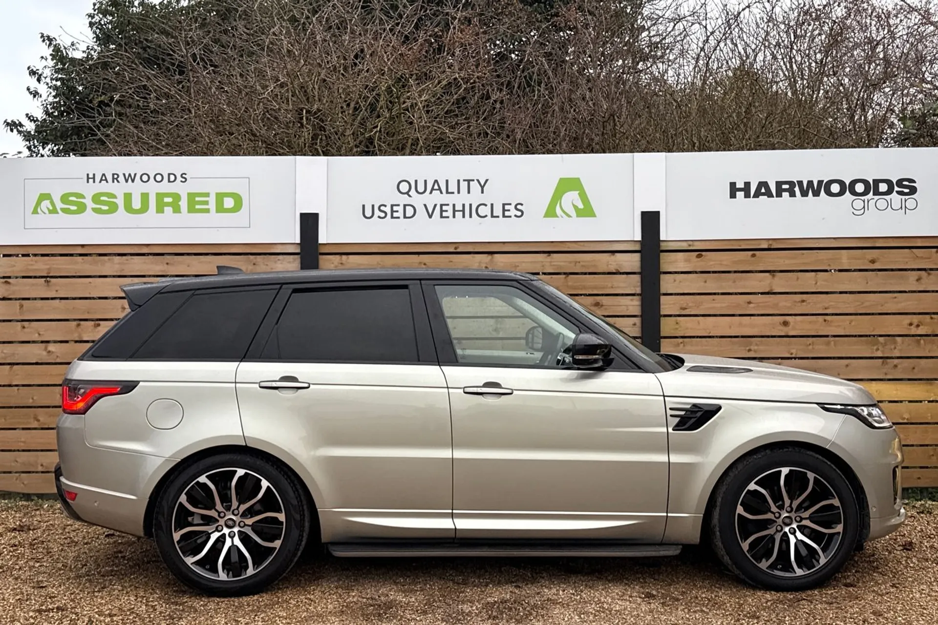 LAND ROVER RANGE ROVER SPORT thumbnail image number 2