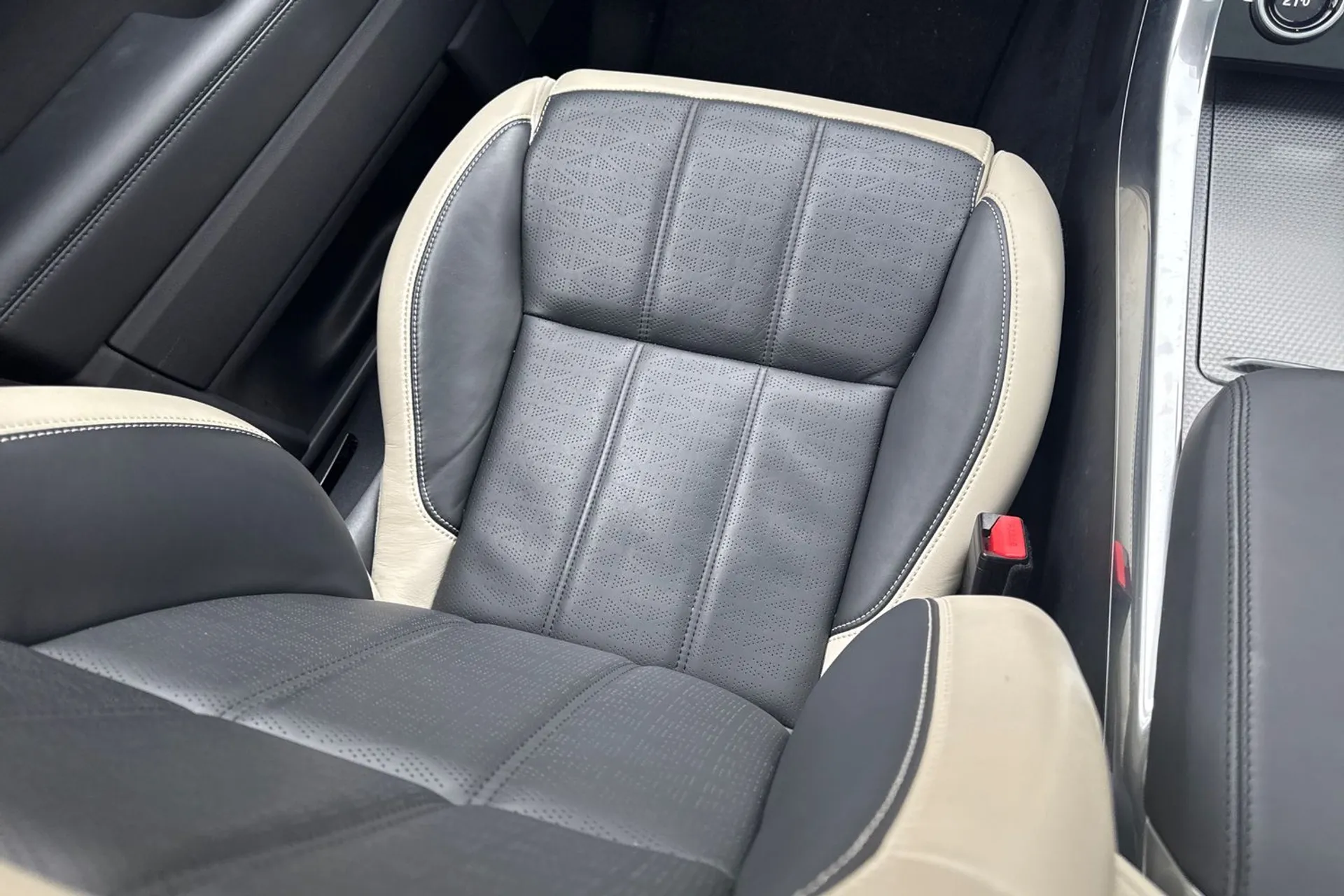 LAND ROVER RANGE ROVER SPORT thumbnail image number 34