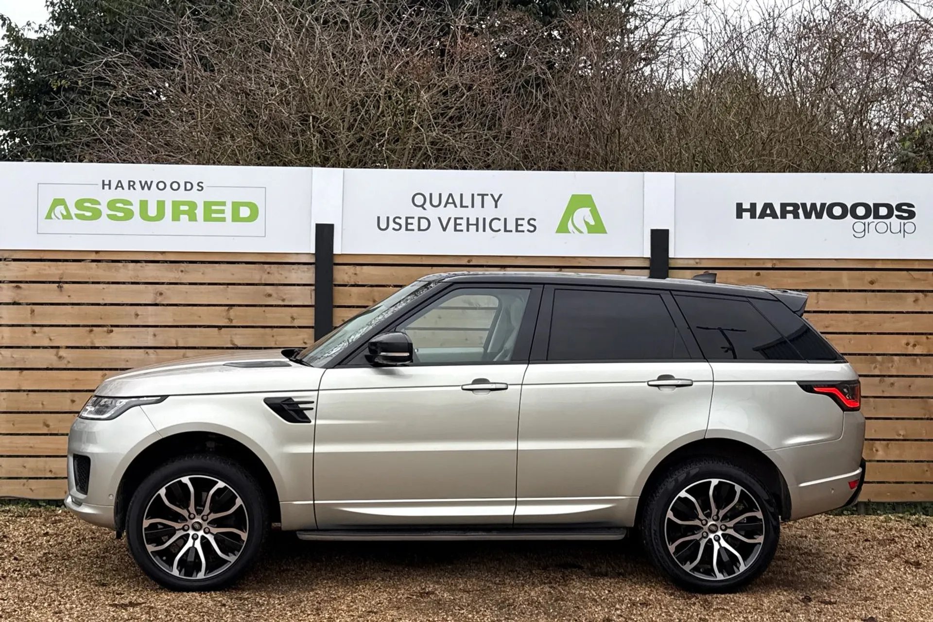 LAND ROVER RANGE ROVER SPORT thumbnail image number 11