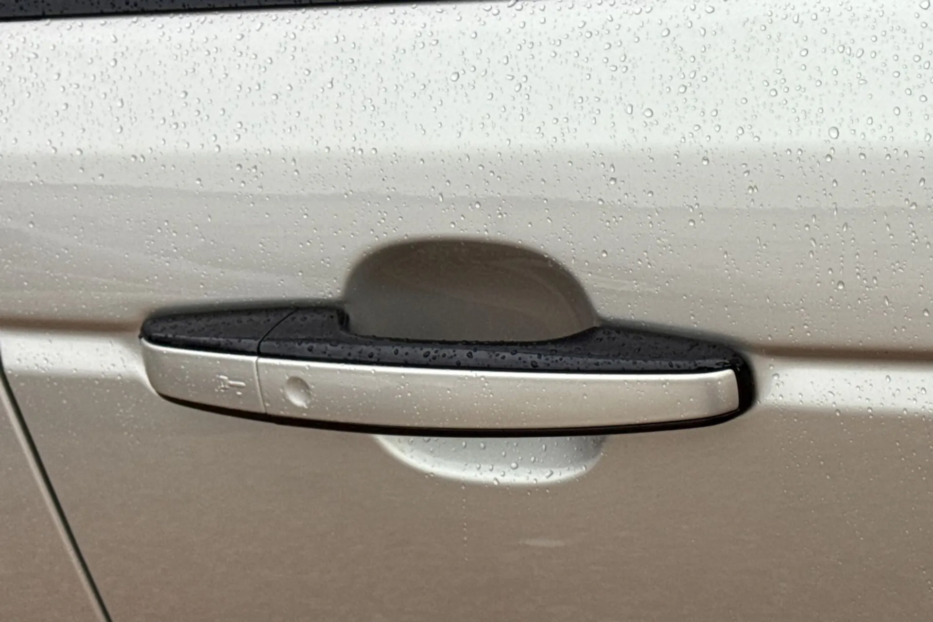 LAND ROVER RANGE ROVER SPORT thumbnail image number 17