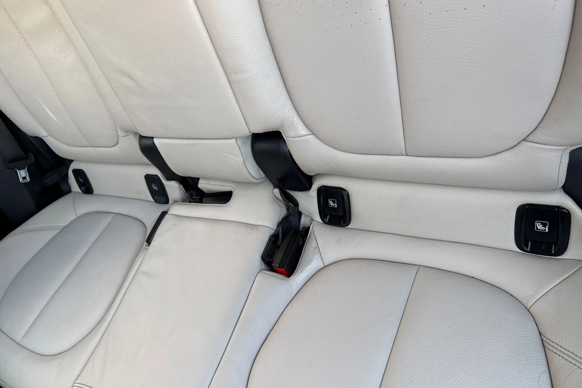 BMW X1 thumbnail image number 26