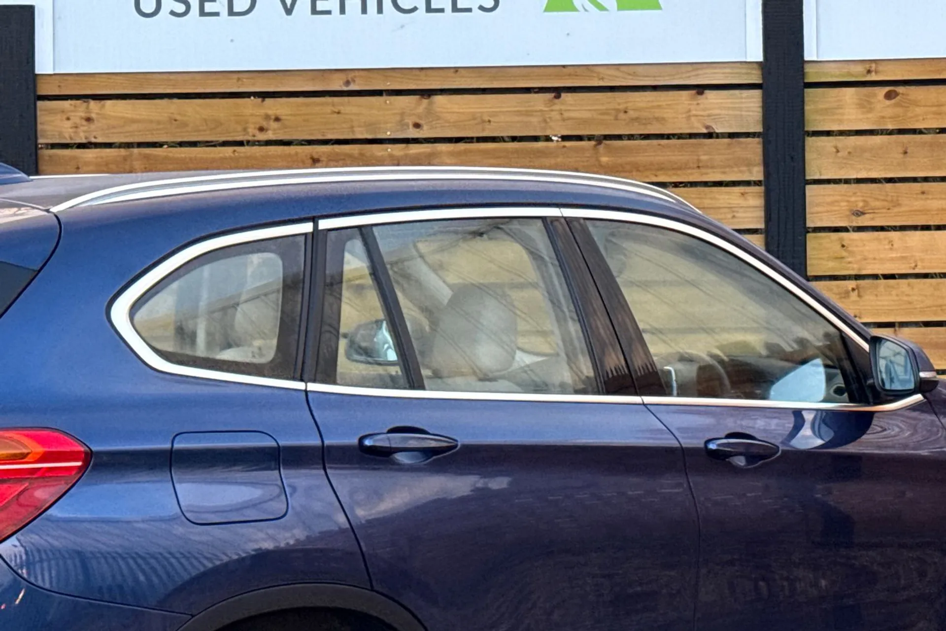 BMW X1 thumbnail image number 15