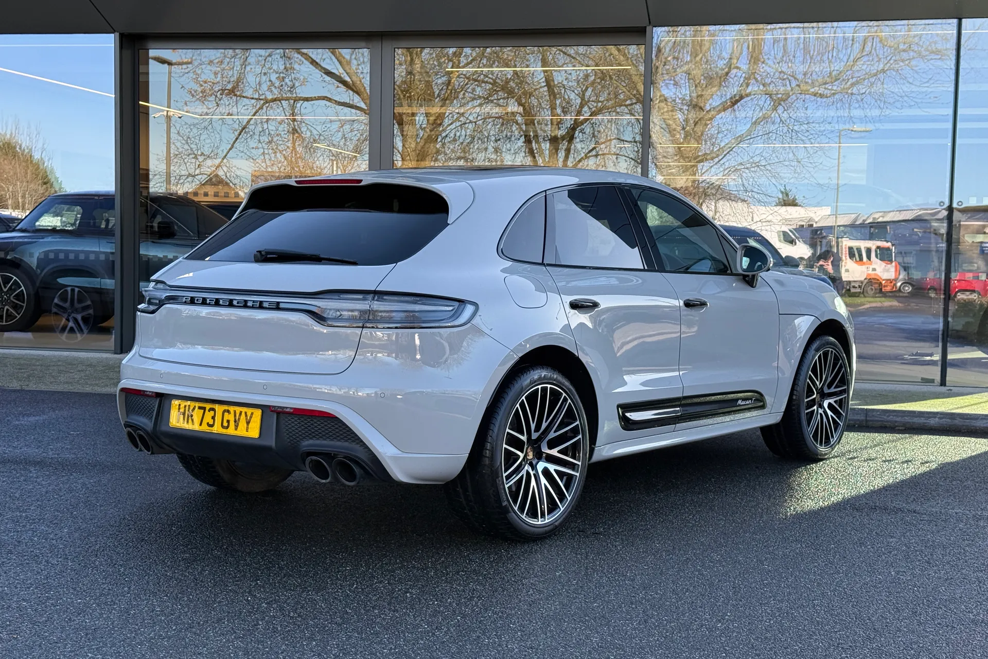 Porsche MACAN thumbnail image number 7