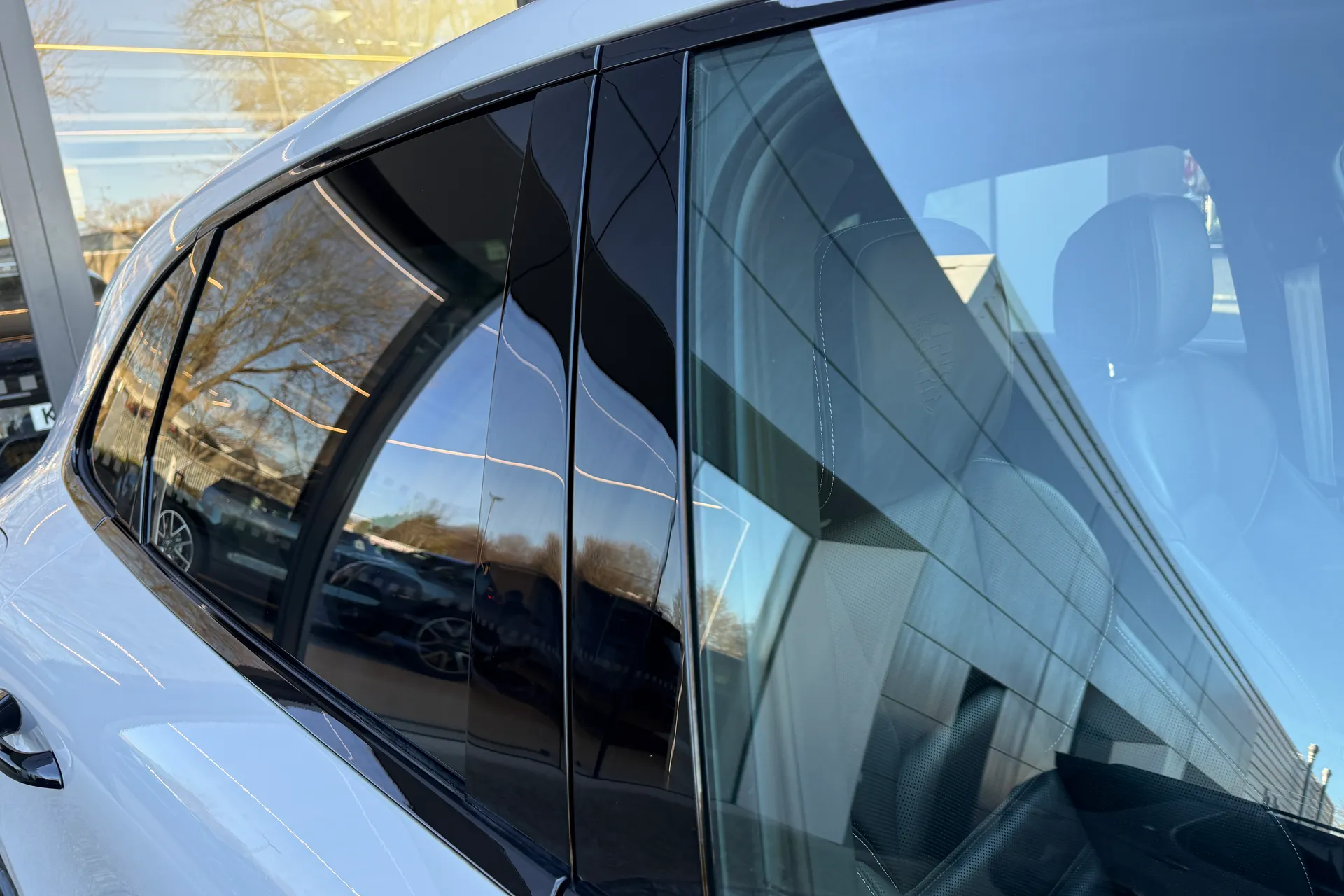 Porsche MACAN thumbnail image number 23