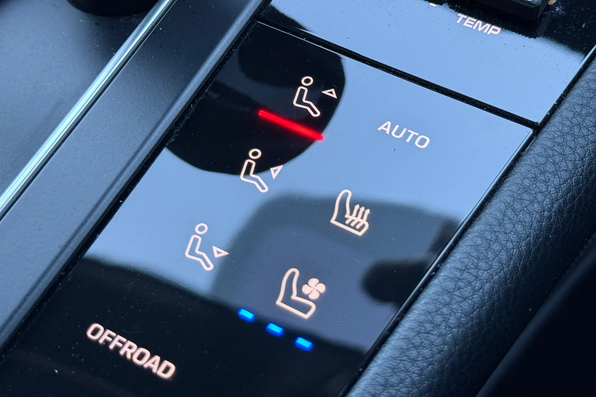 Porsche MACAN thumbnail image number 17