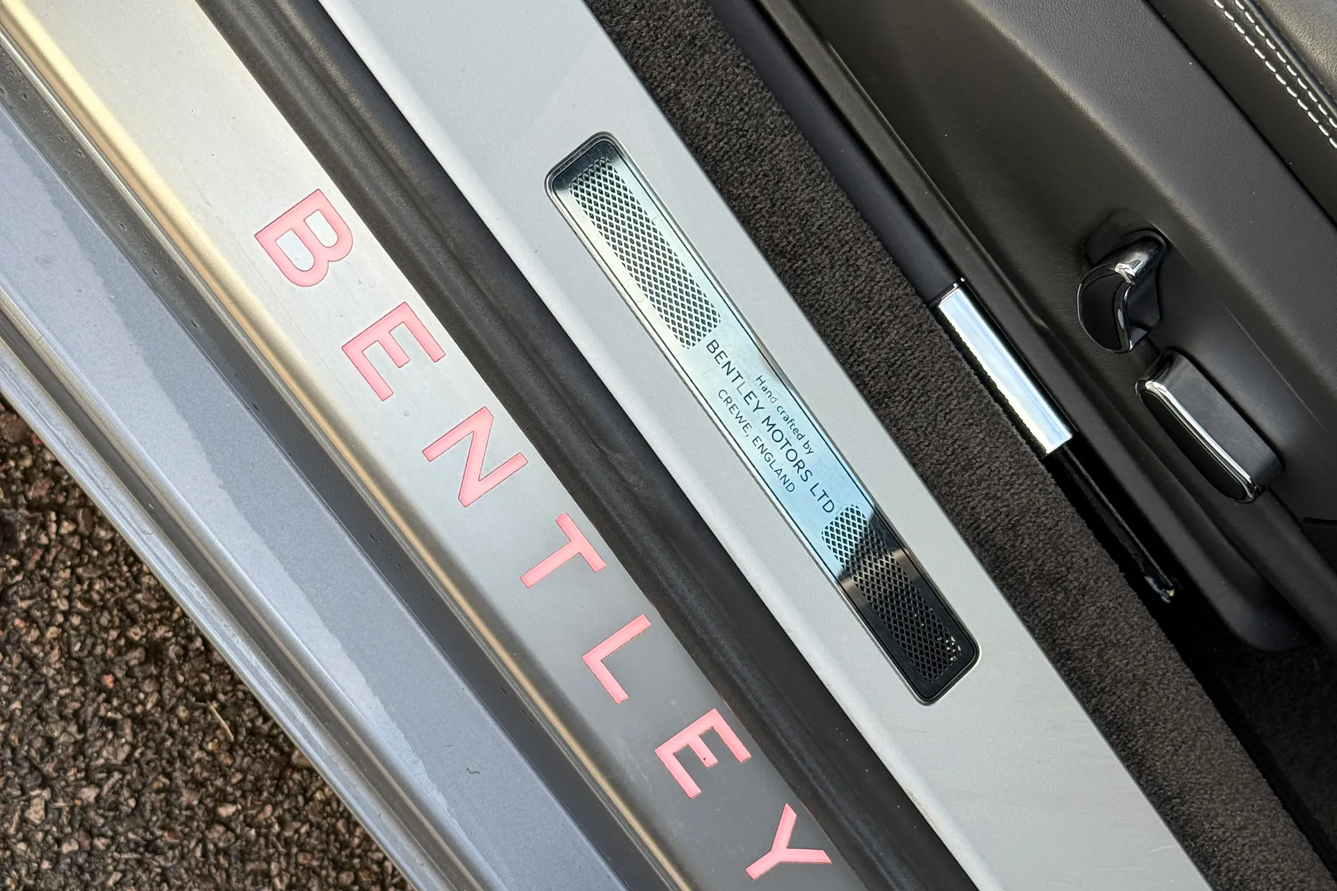 Bentley CONTINENTAL GT thumbnail image number 30